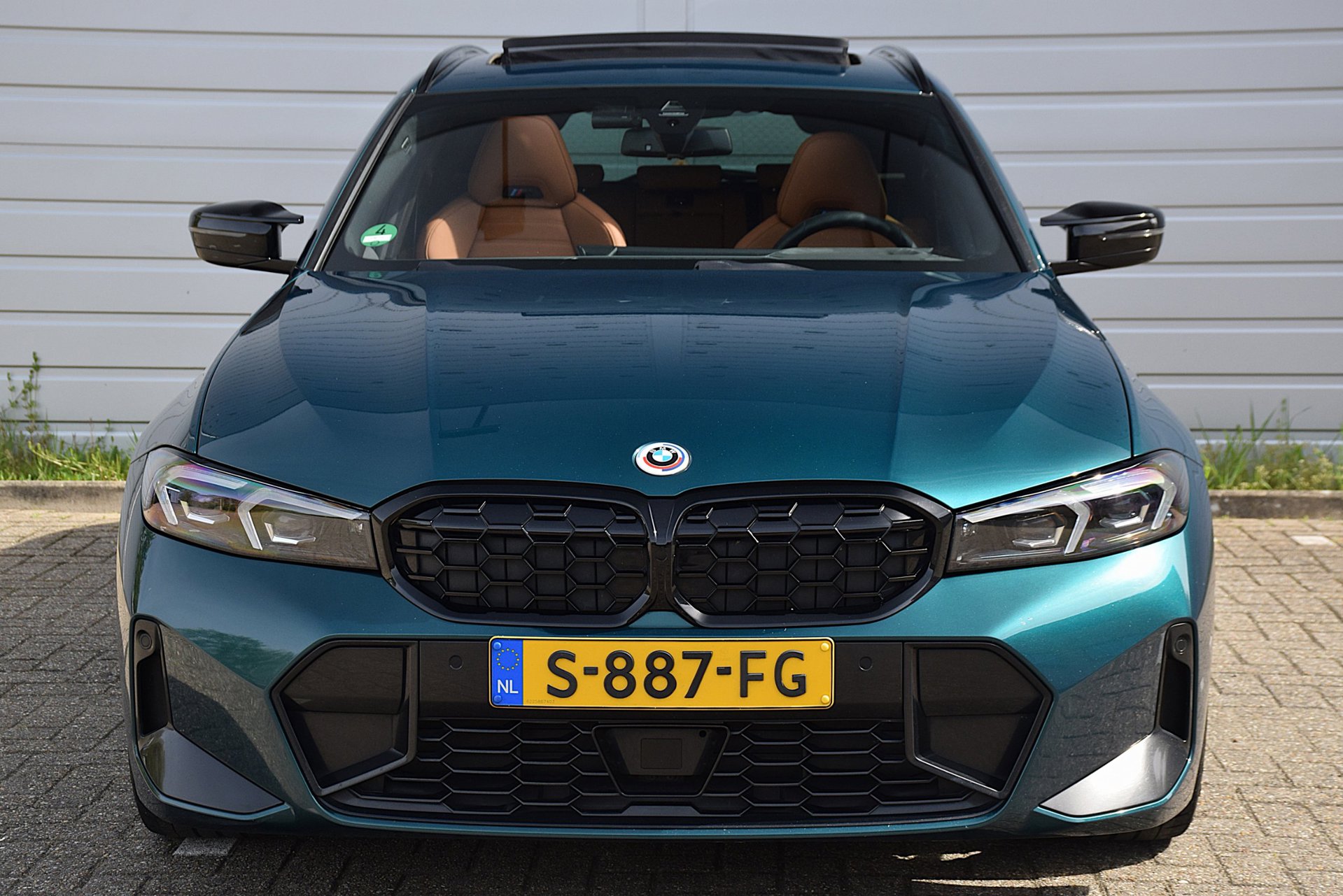 Foto van BMW 330e