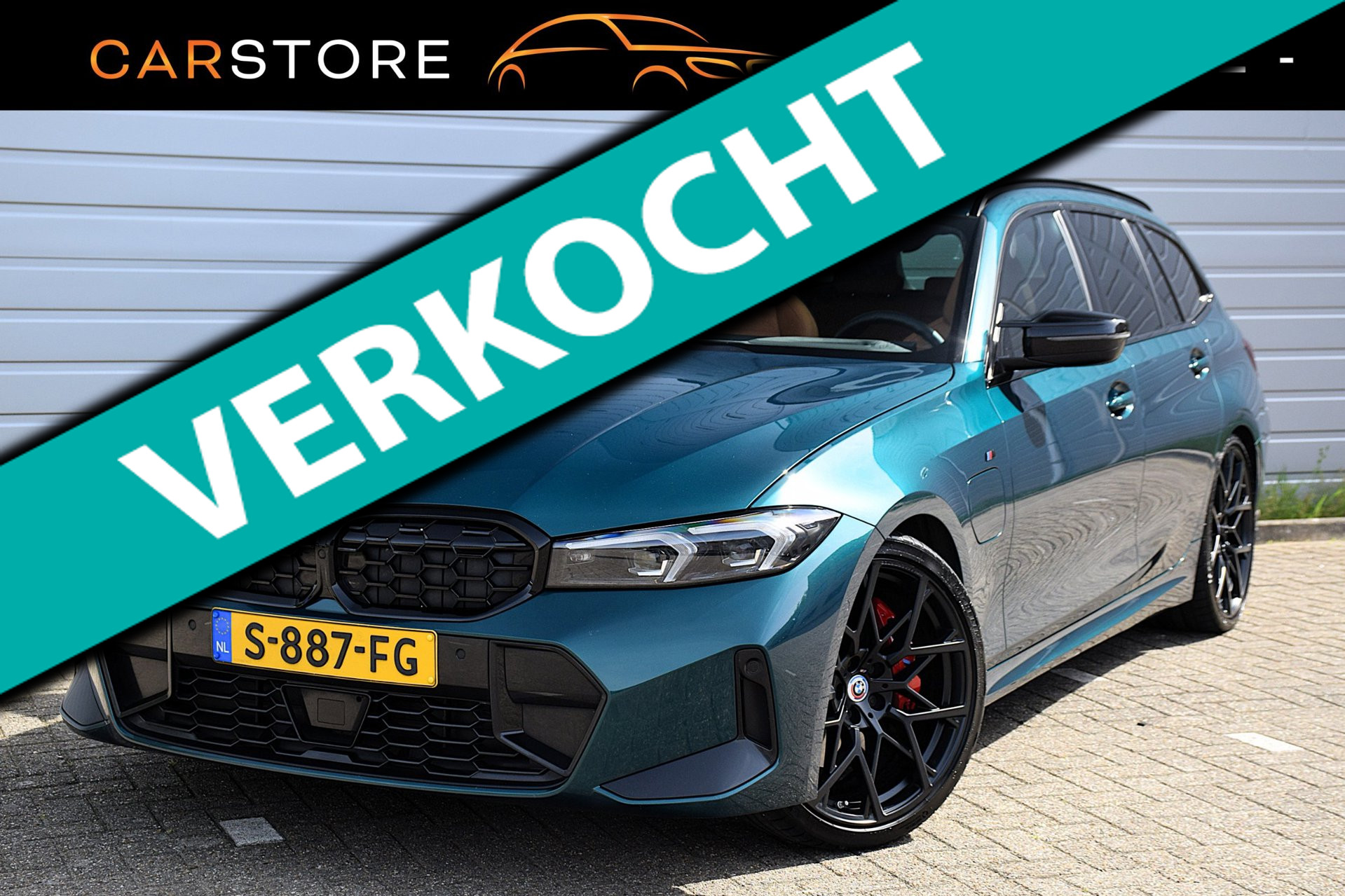 BMW 330e 330e*M-Pakket*Dak*Trekhaak*112Dkm**Keyless*2023*Boston Green*INDIVIDUAL* 2023 - voorkant