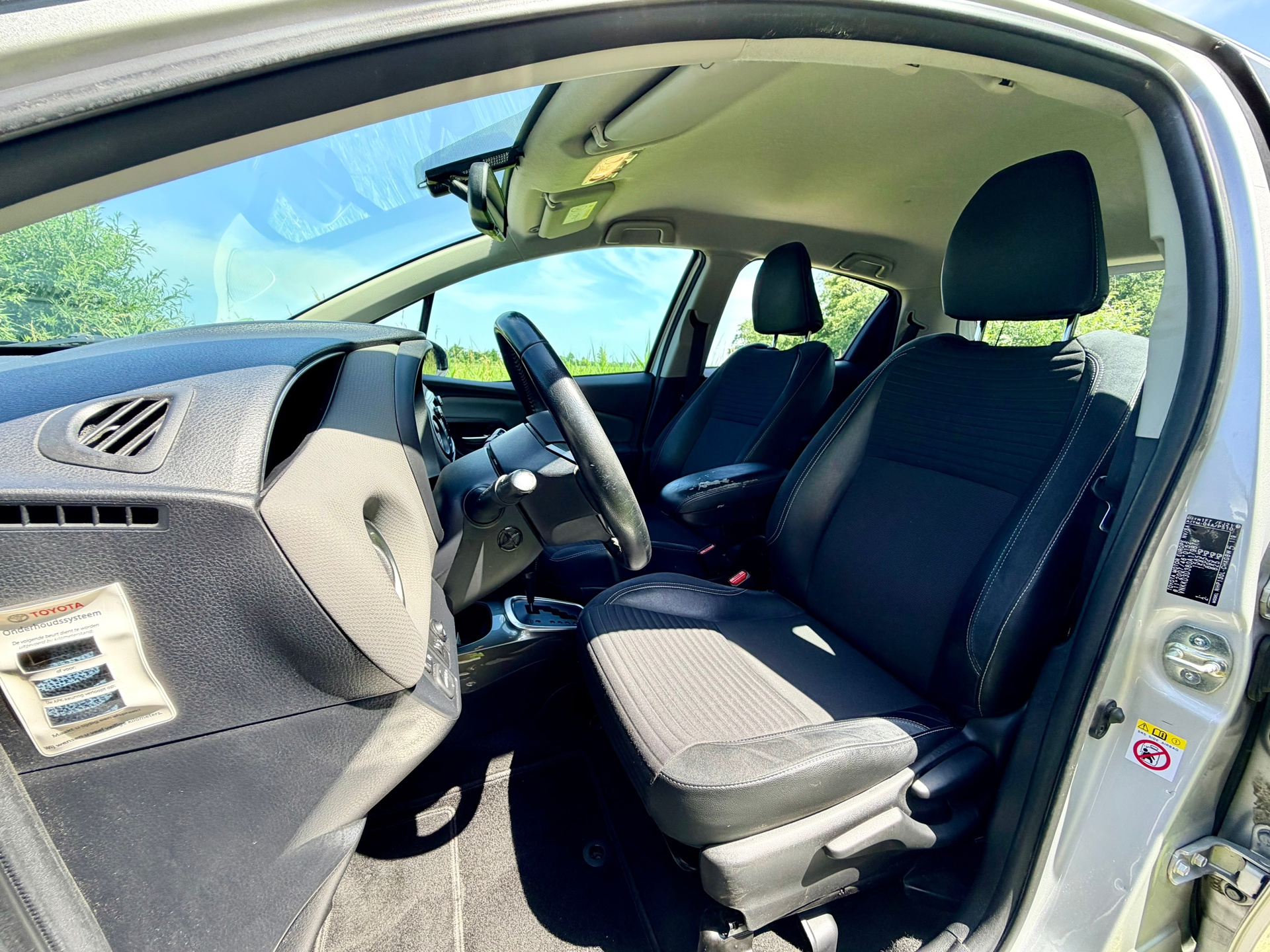 Foto van Toyota Toyota Yaris Hybrid