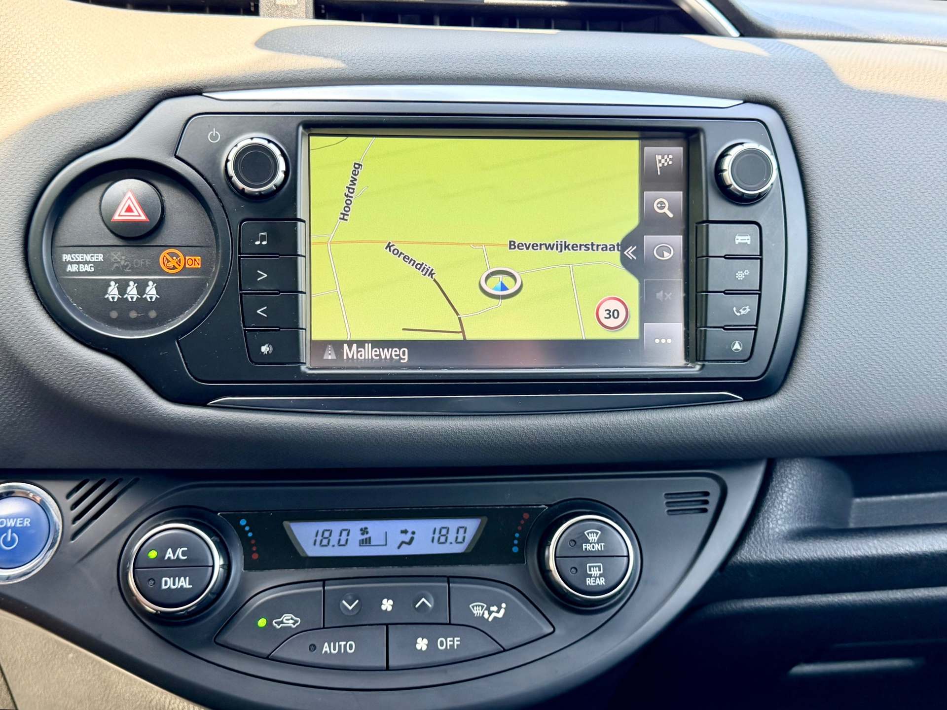 Foto van Toyota Toyota Yaris Hybrid