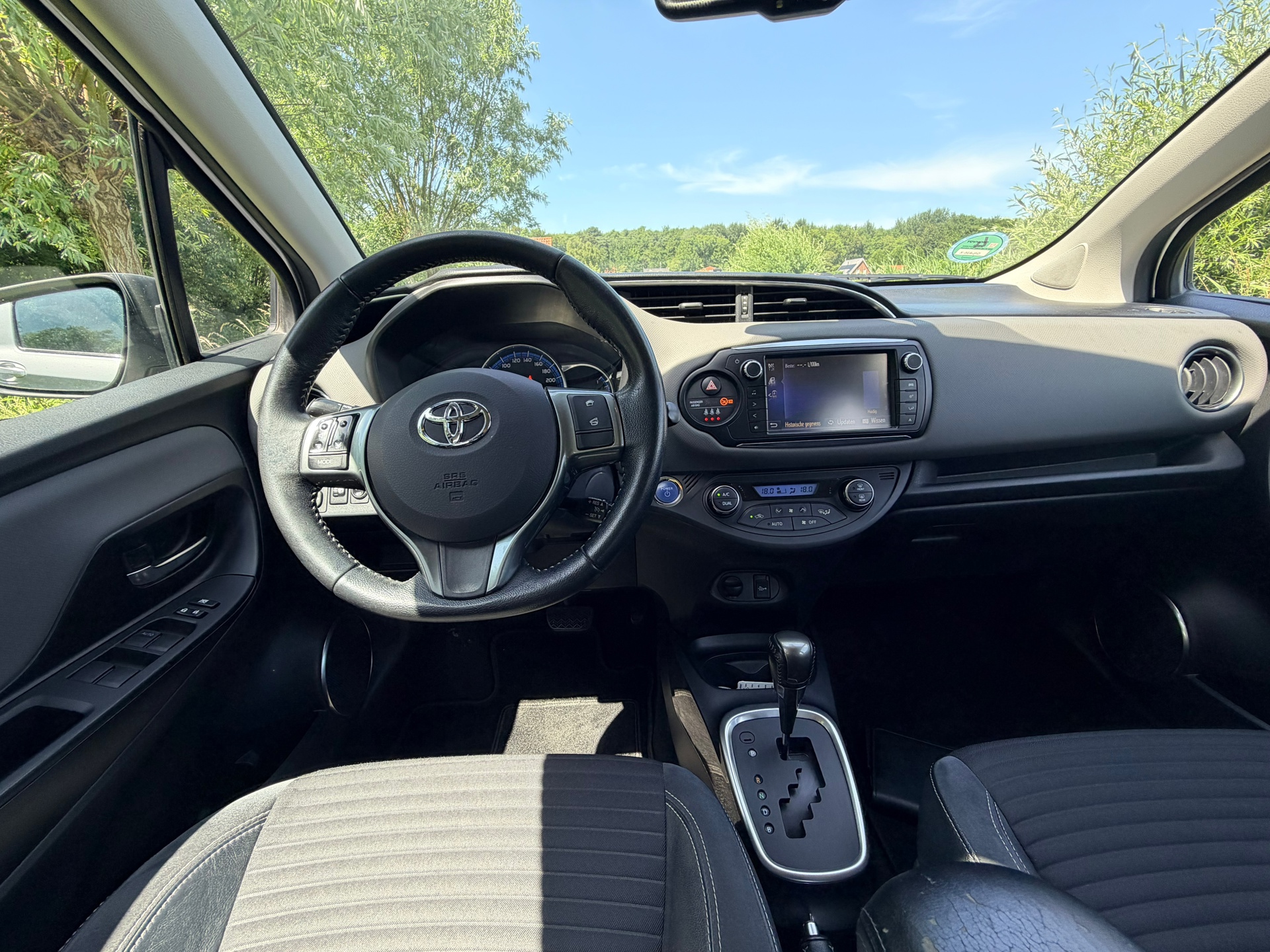 Foto van Toyota Toyota Yaris Hybrid