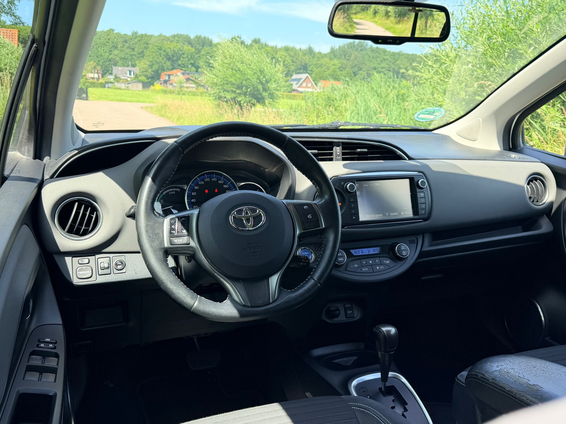 Foto van Toyota Toyota Yaris Hybrid