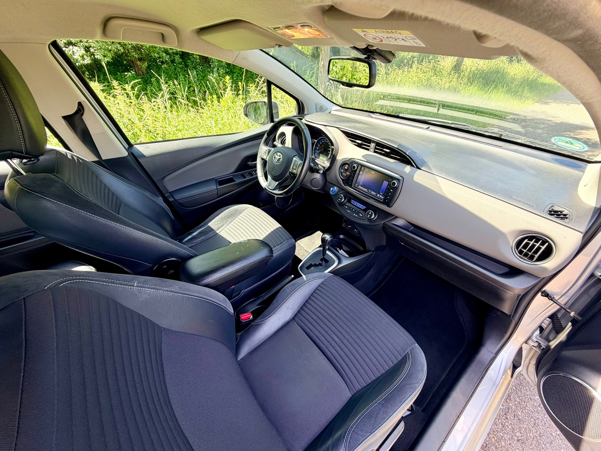 Foto van Toyota Toyota Yaris Hybrid