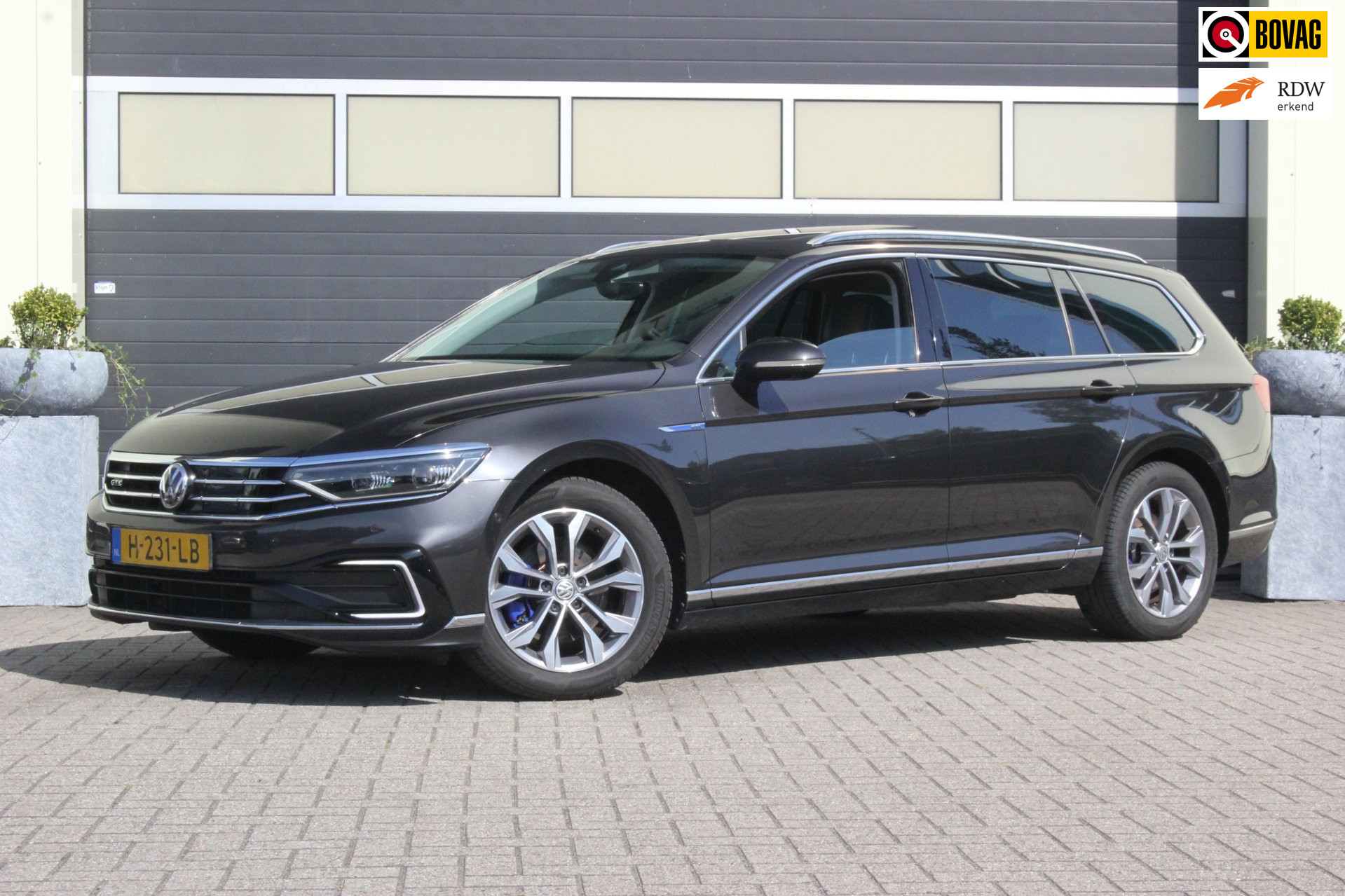 Volkswagen Passat 1.4 TSI PHEV GTE Business Leer Schuifdak 2020 - voorkant