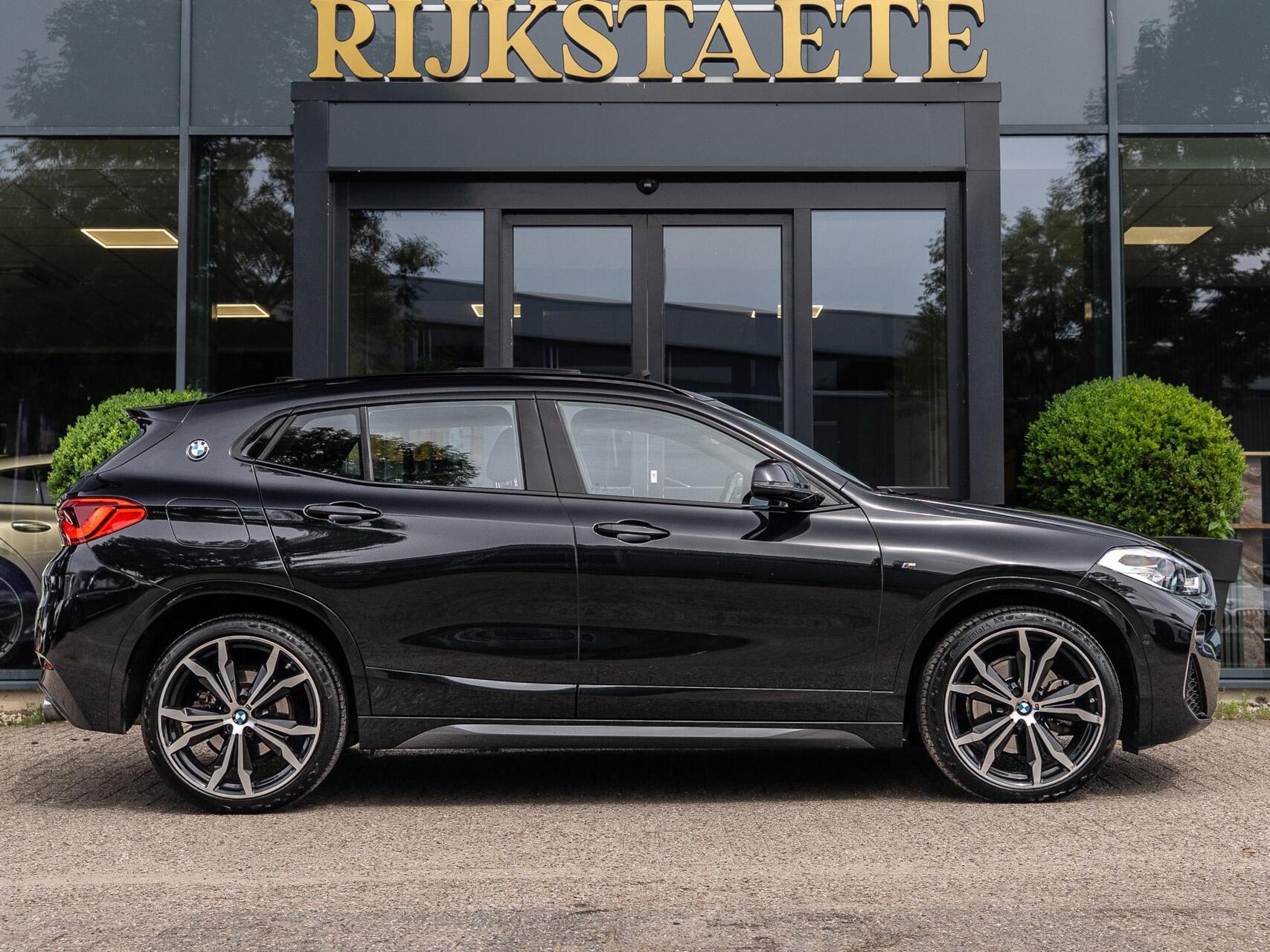 Foto van BMW X2 Sdrive20i