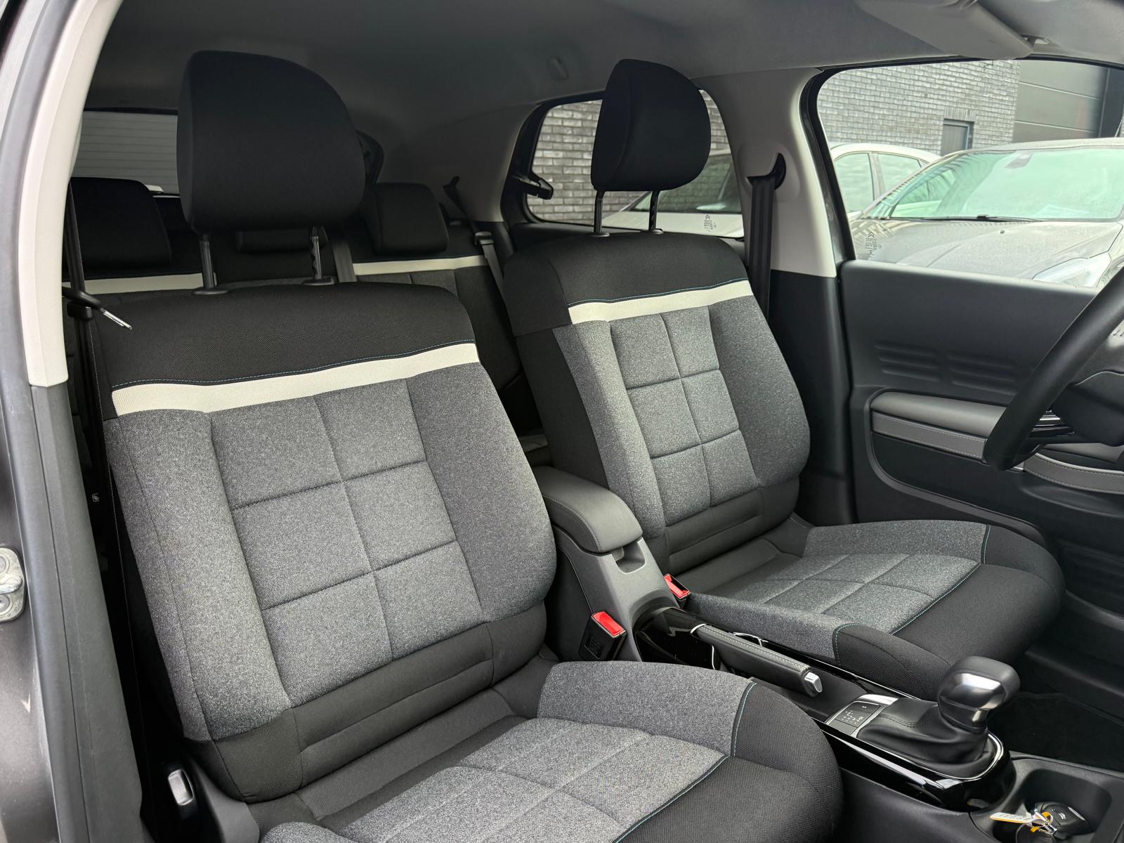 Foto van Citroen C4 Cactus