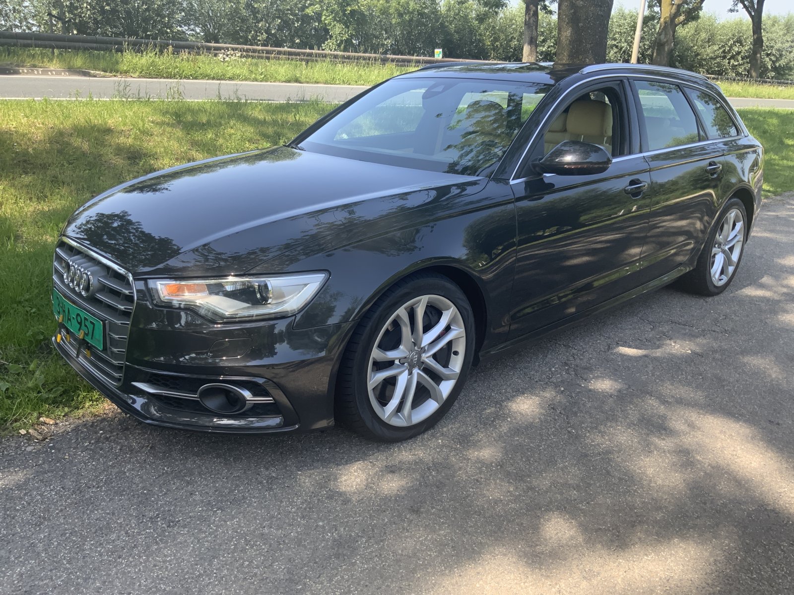 Audi A6 Avant 4.0 TFSI S6 q. PL + 2013 - voorkant