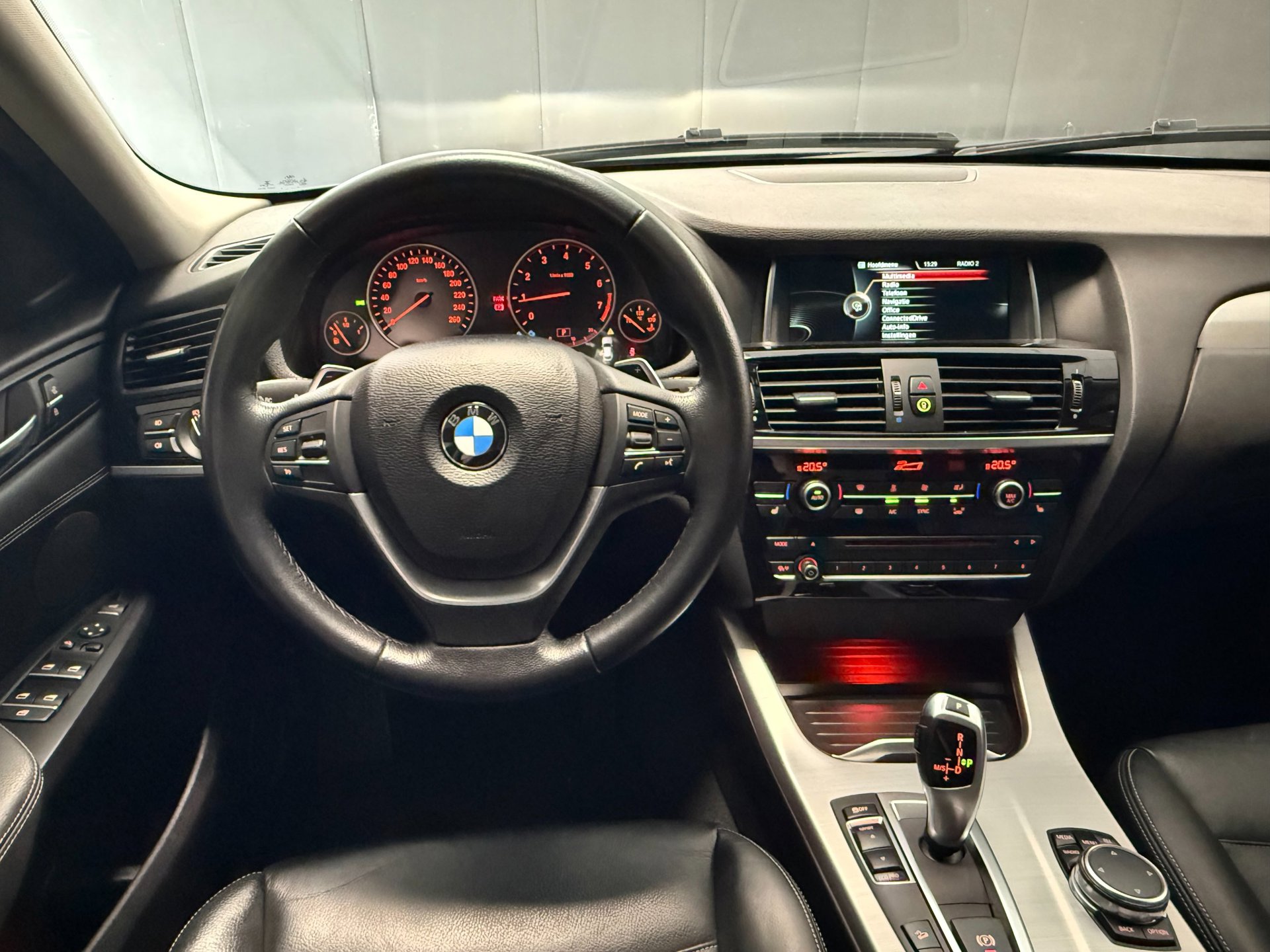 Foto van BMW X4 Xdrive20i