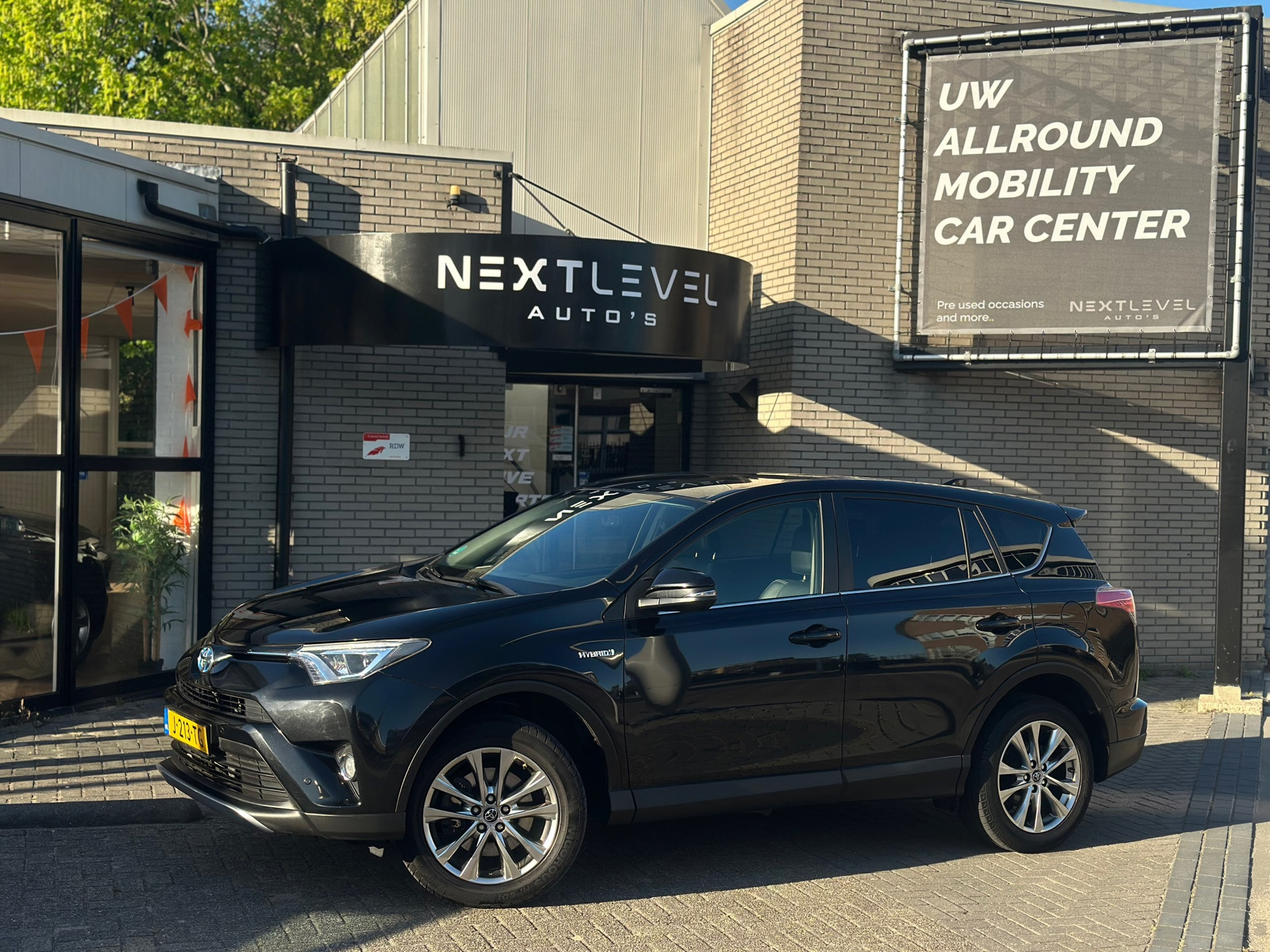 Foto van TOYOTA TOYOTA RAV4