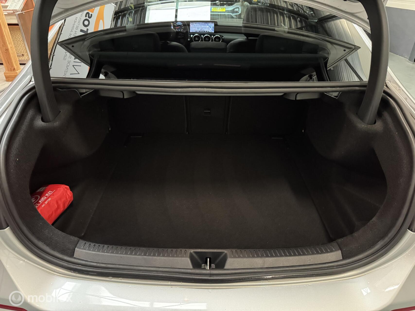 Foto van Mercedes-Benz A 200