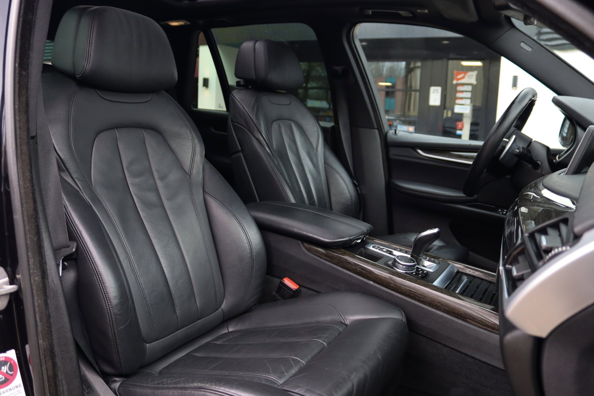 Foto van BMW X5 Xdrive50i