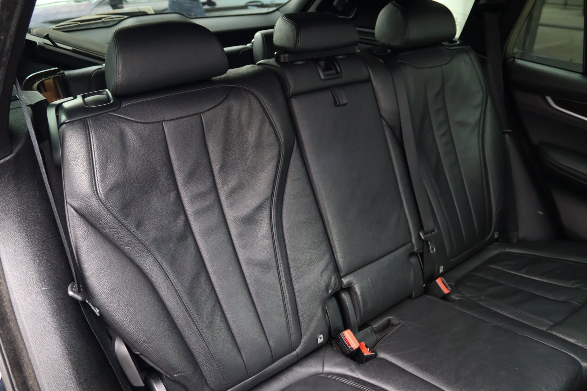Foto van BMW X5 Xdrive50i