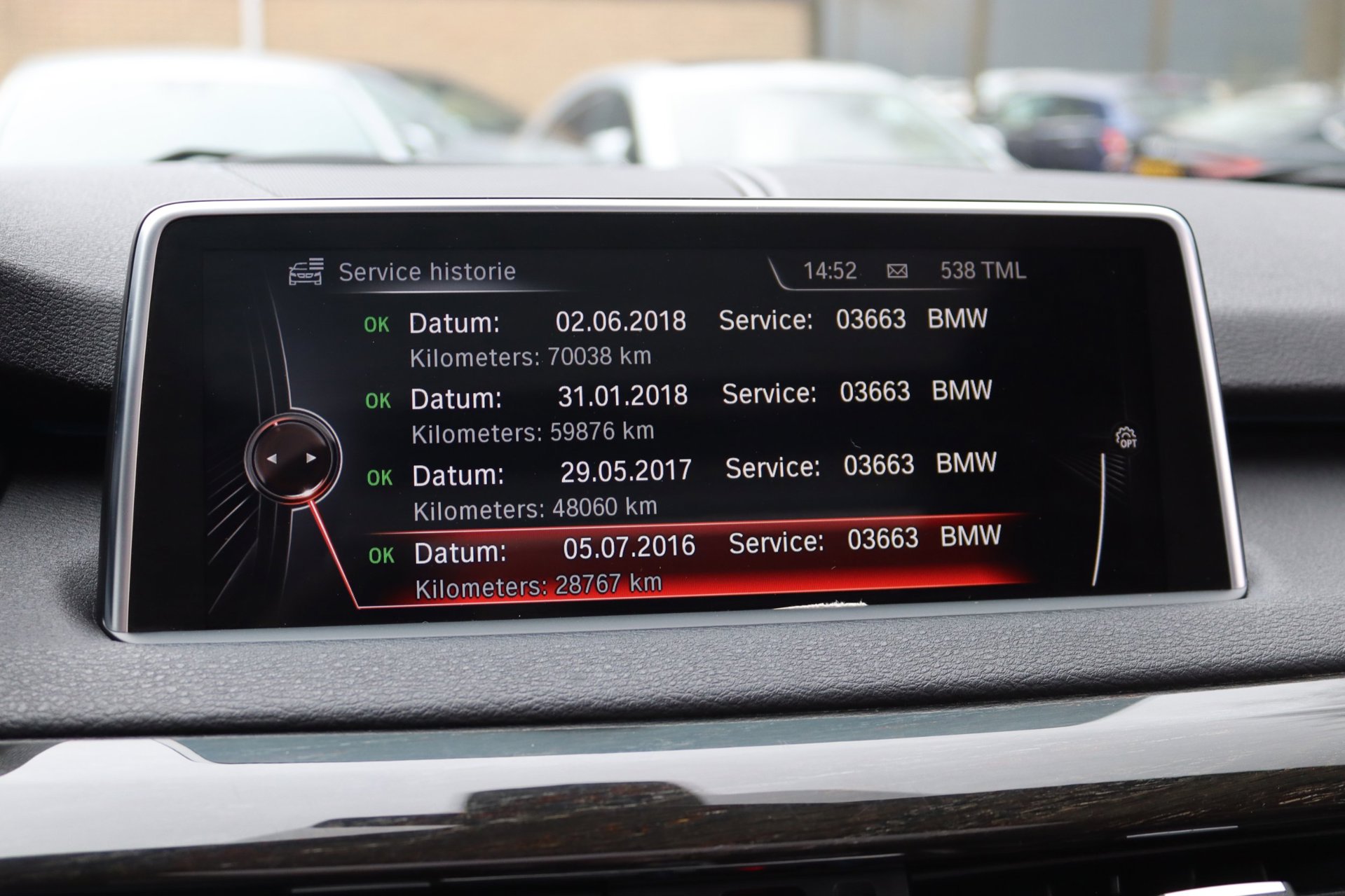Foto van BMW X5 Xdrive50i