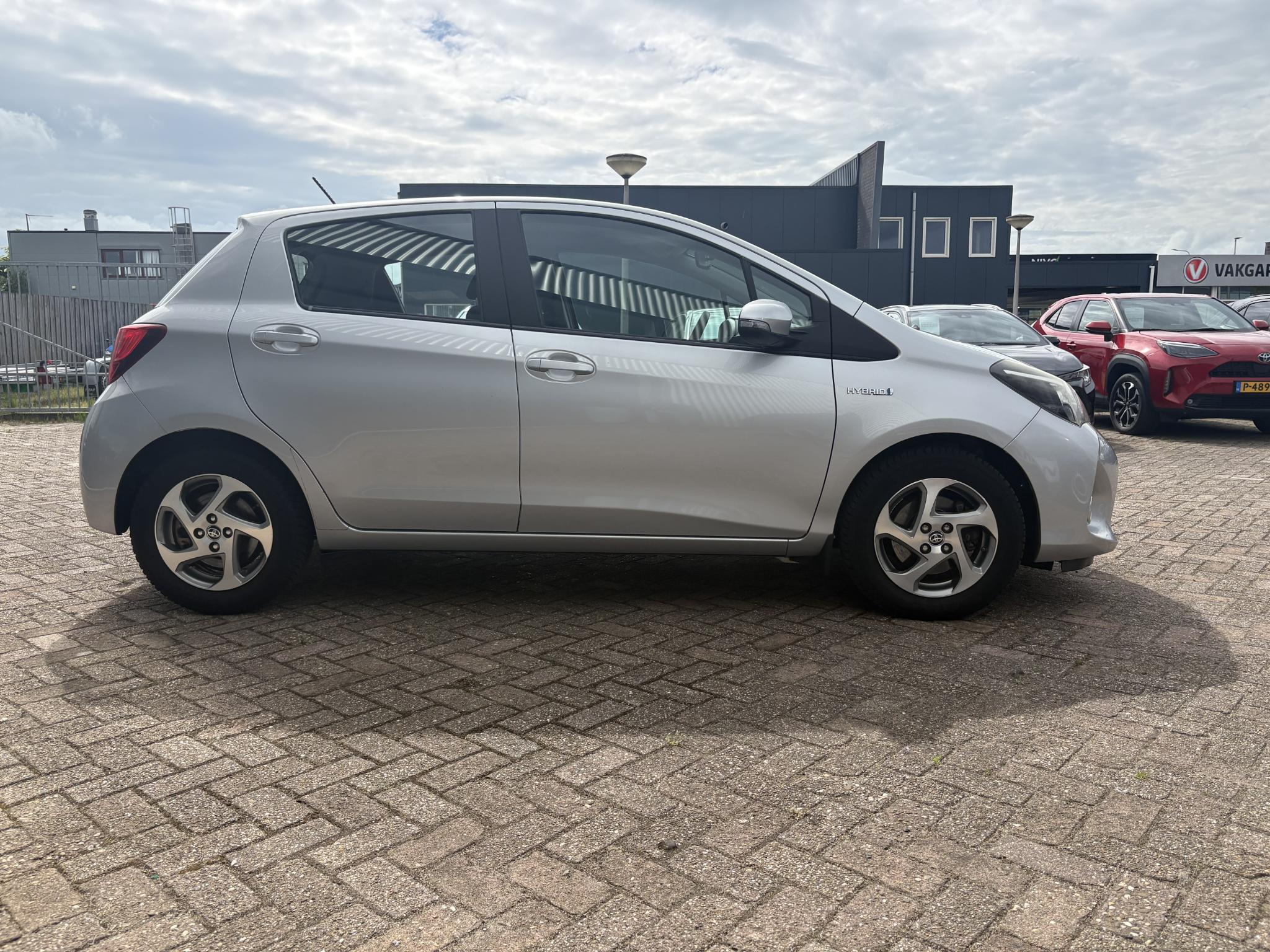 Foto van Toyota Toyota Yaris Hybrid