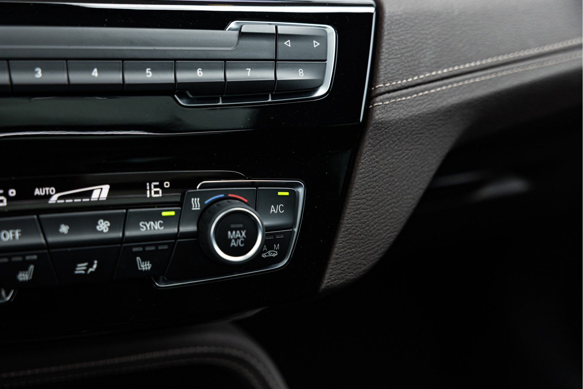 Foto van BMW X1 Xdrive25e