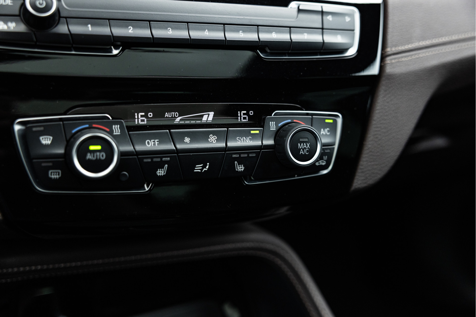 Foto van BMW X1 Xdrive25e