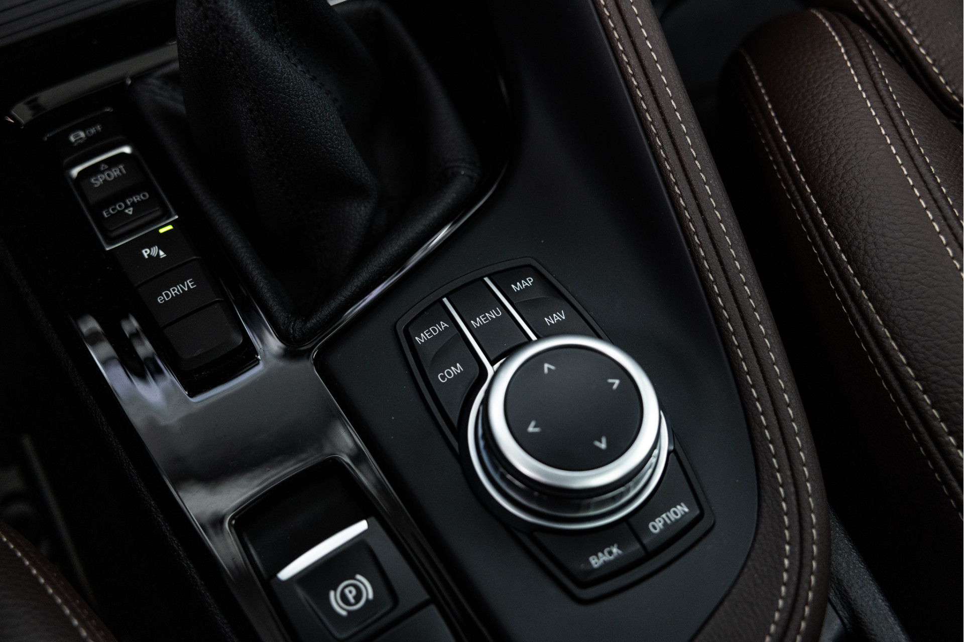 Foto van BMW X1 Xdrive25e