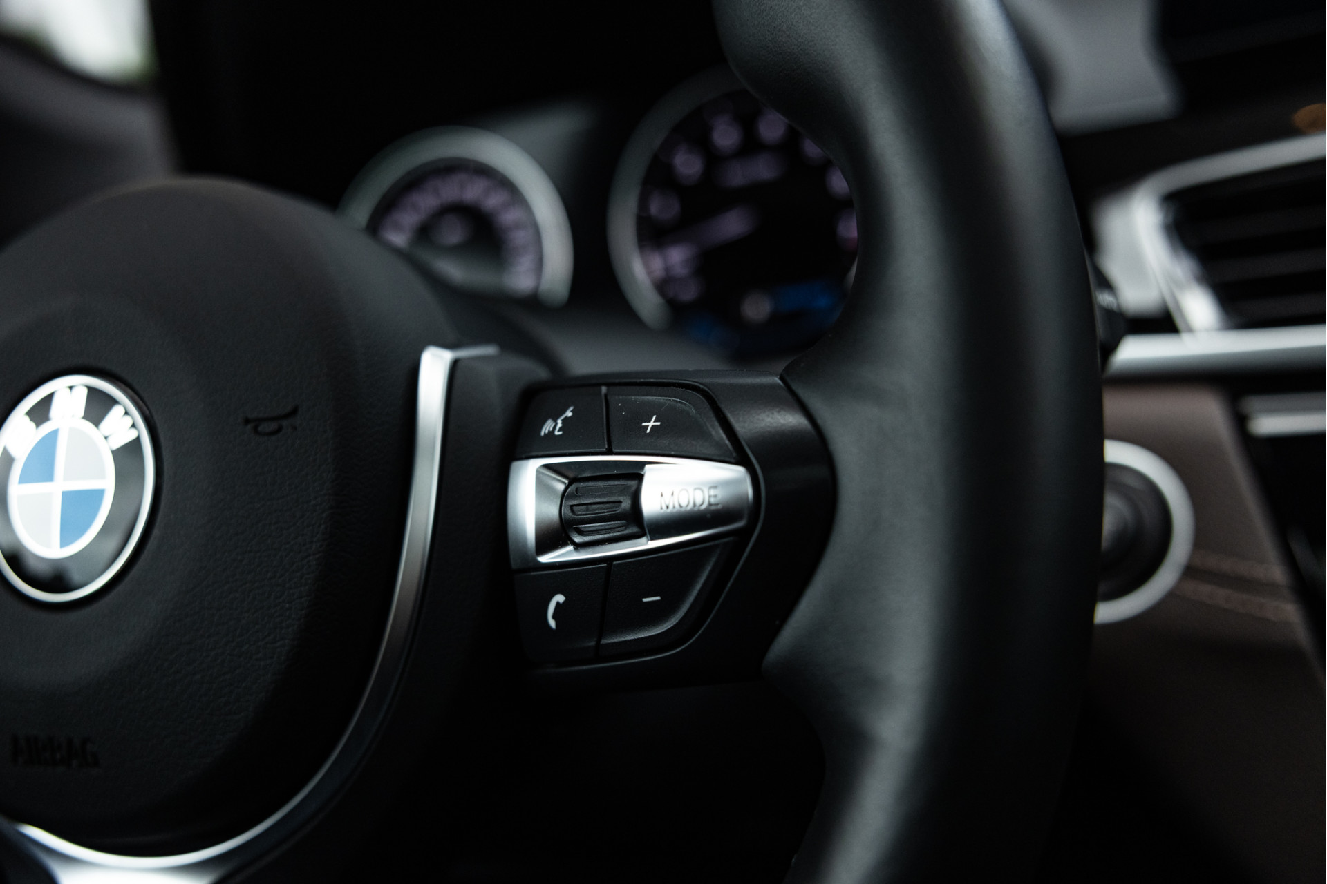Foto van BMW X1 Xdrive25e