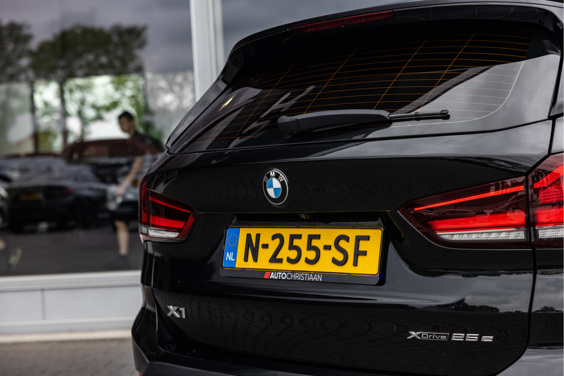 Foto van BMW X1 Xdrive25e