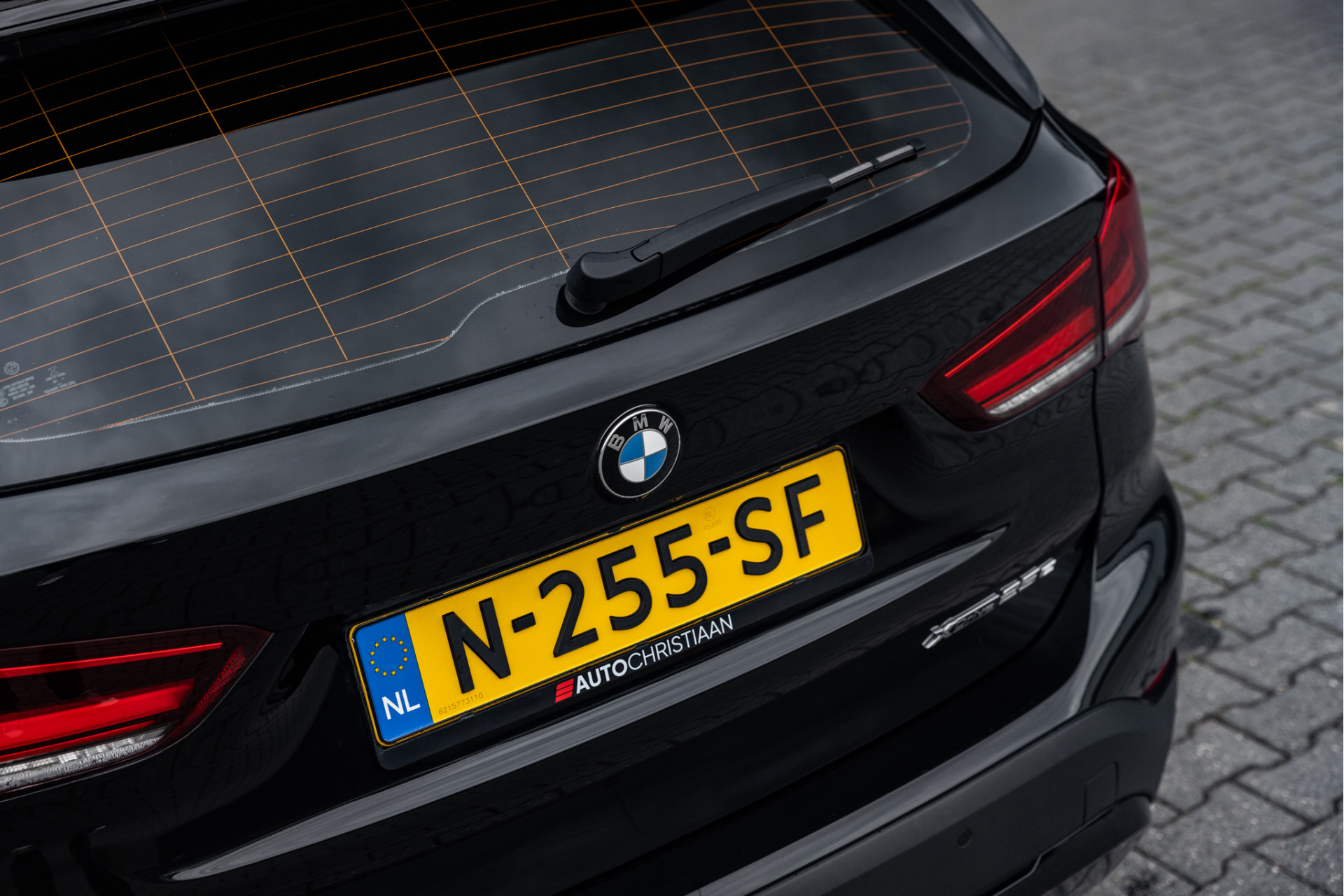 Foto van BMW X1 Xdrive25e