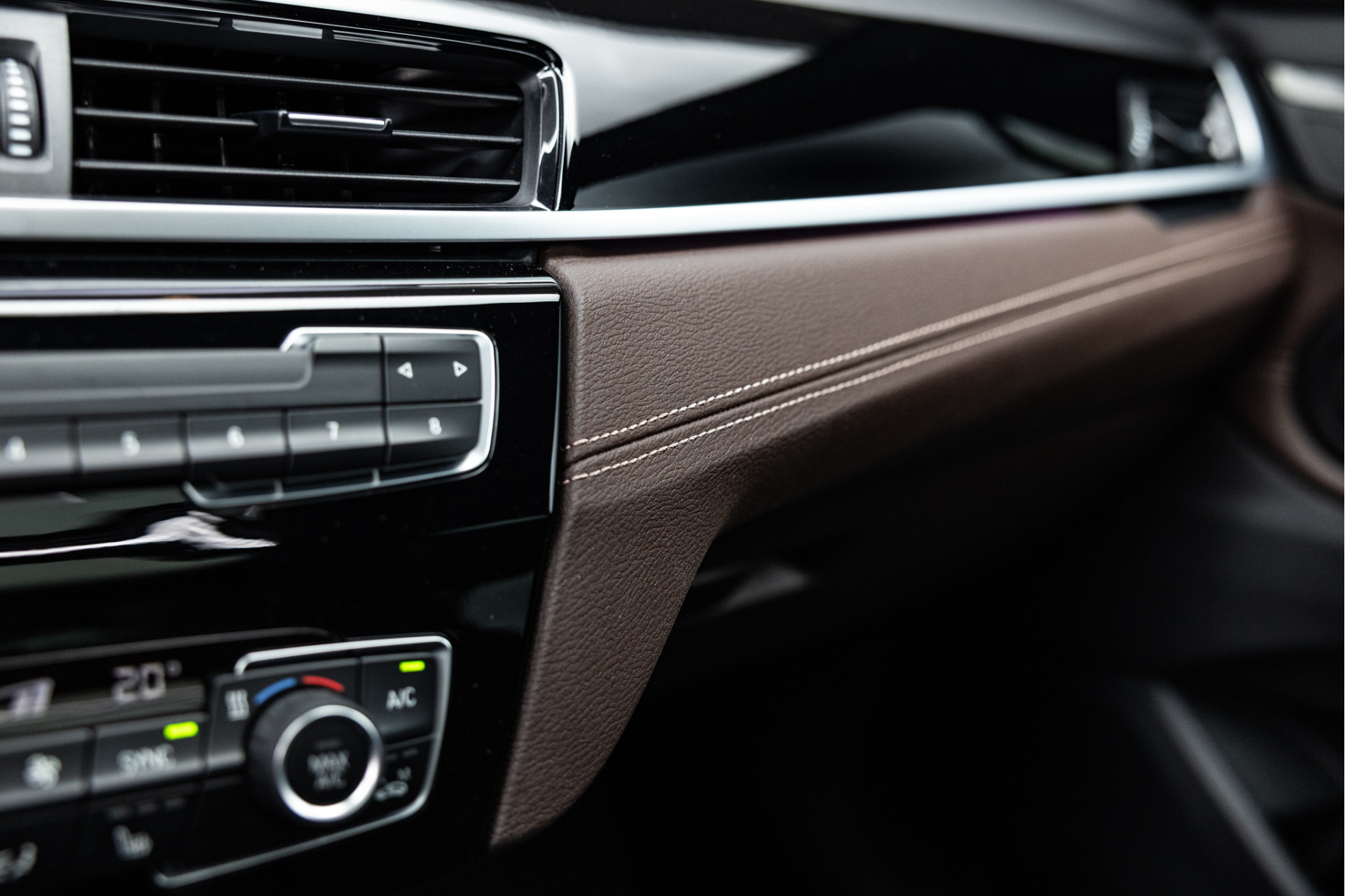 Foto van BMW X1 Xdrive25e