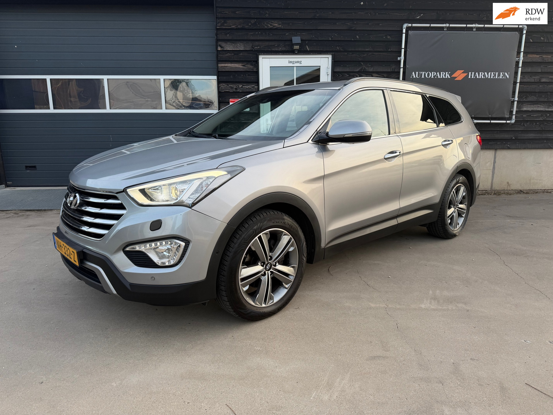 Foto van HYUNDAI GRAND SANTA FE