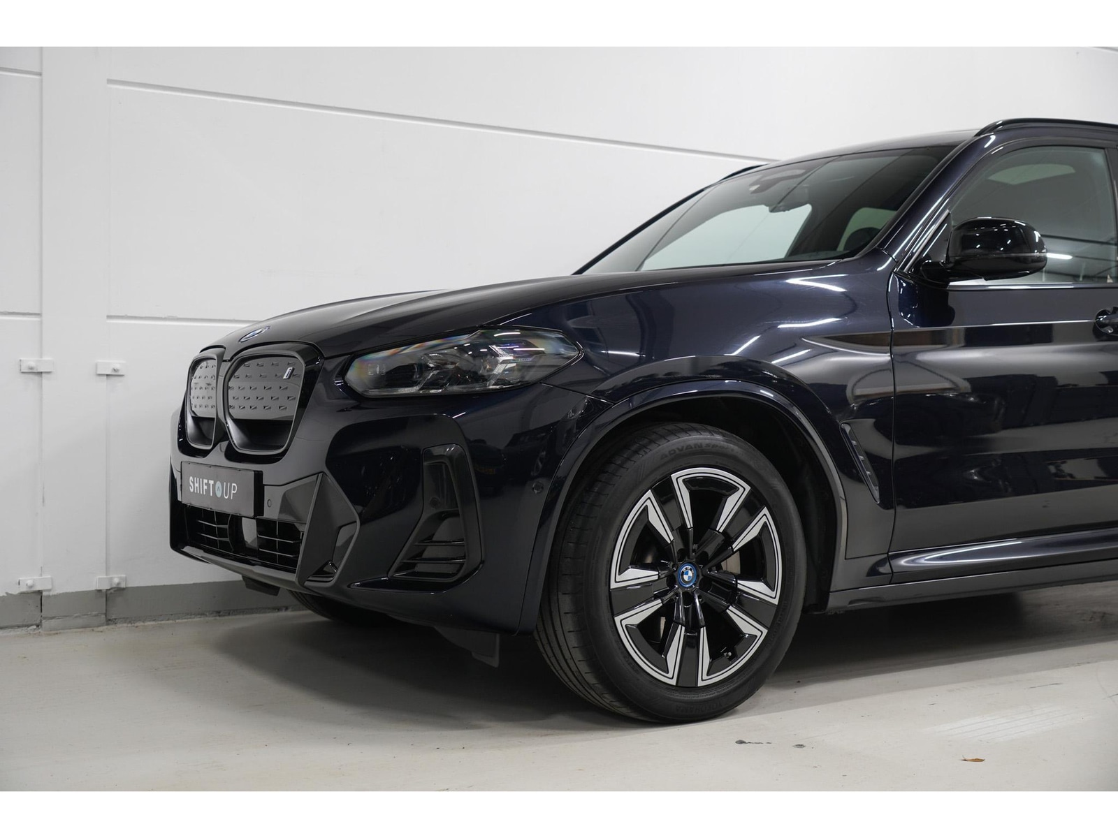 Foto van BMW Ix3