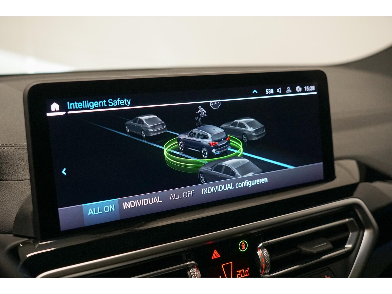 Foto van BMW Ix3