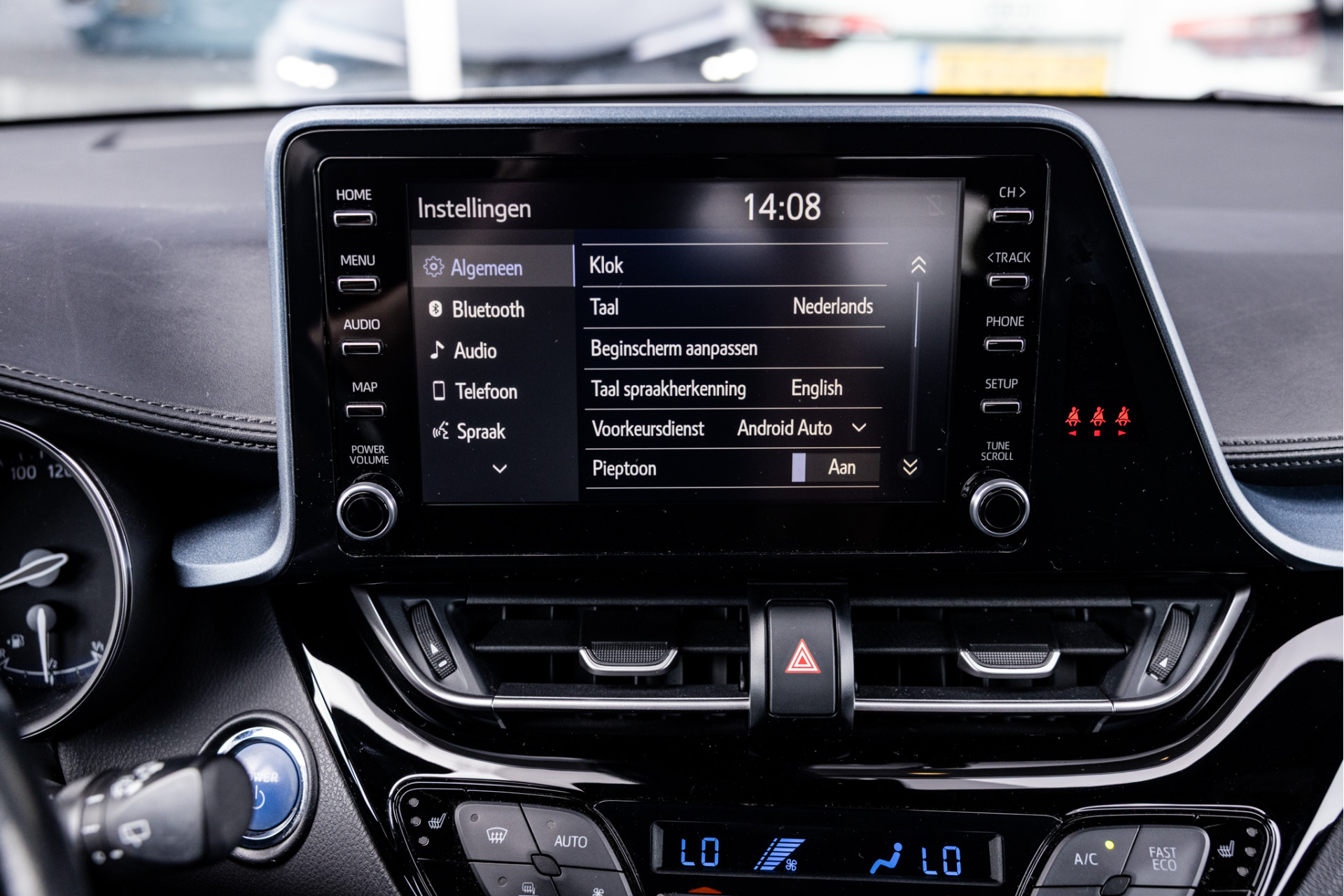 Foto van Toyota Toyota C-hr