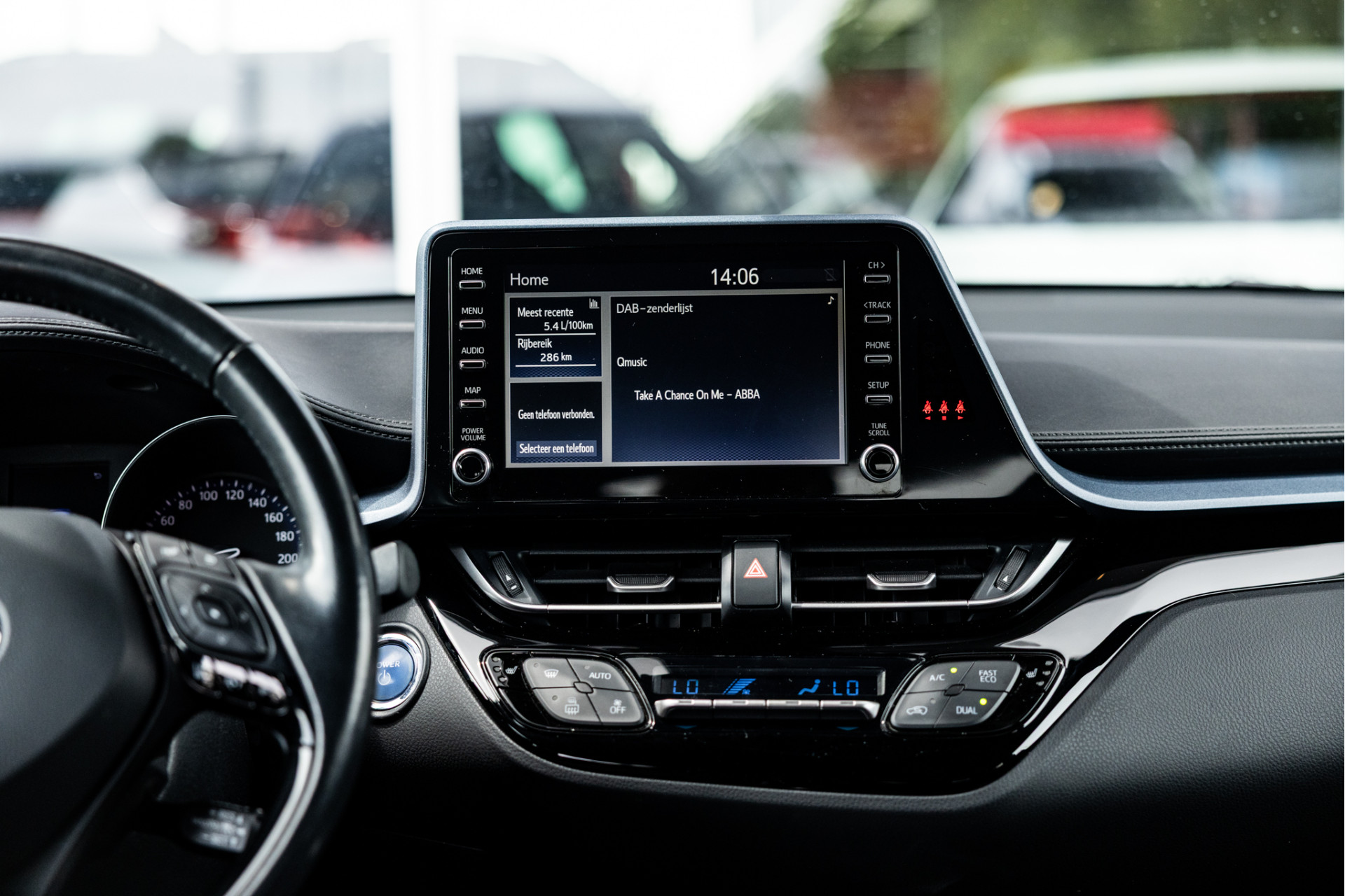 Foto van Toyota Toyota C-hr