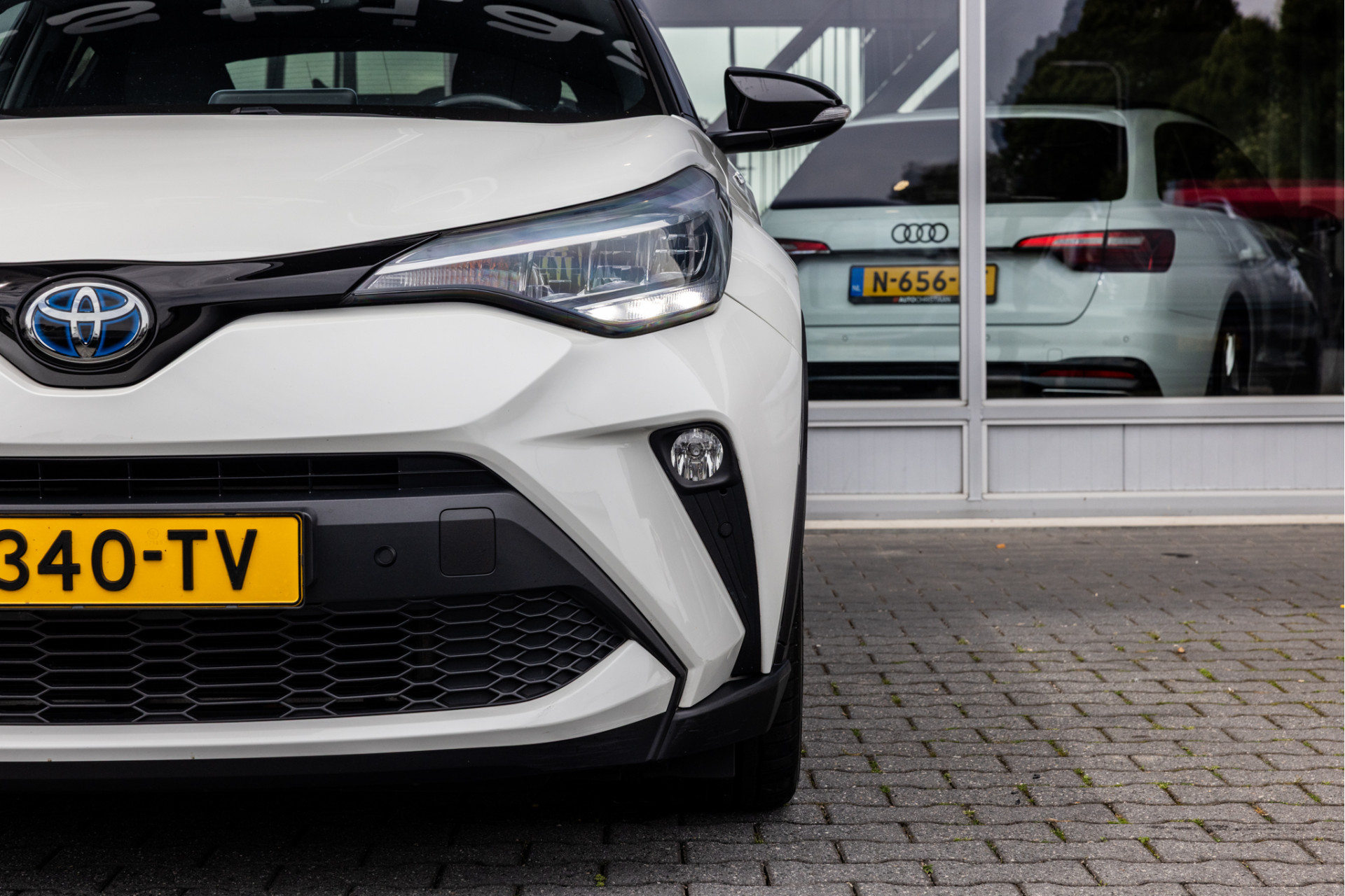 Foto van Toyota Toyota C-hr