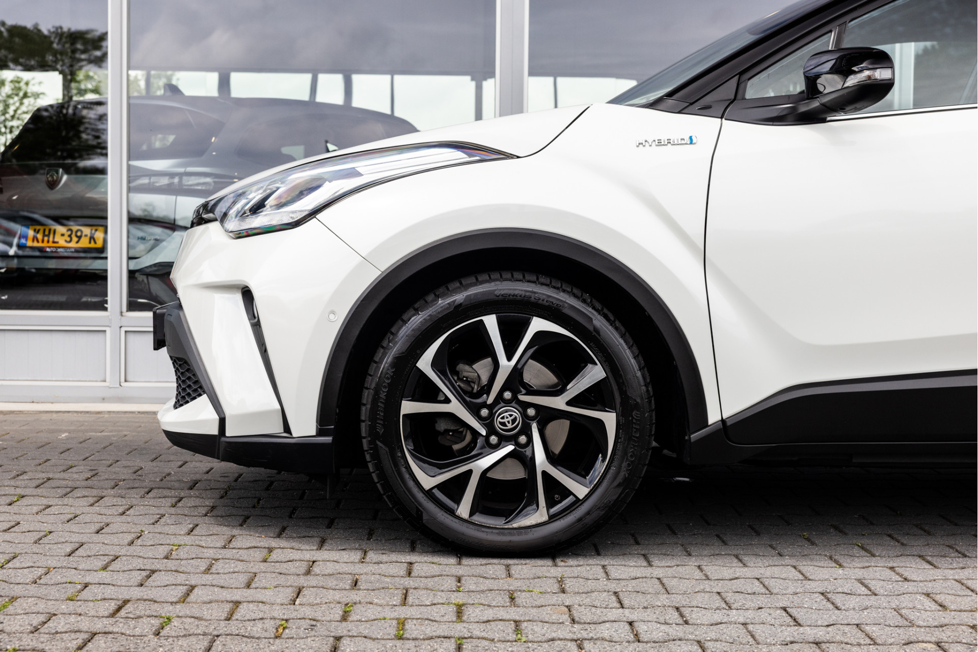 Foto van Toyota Toyota C-hr