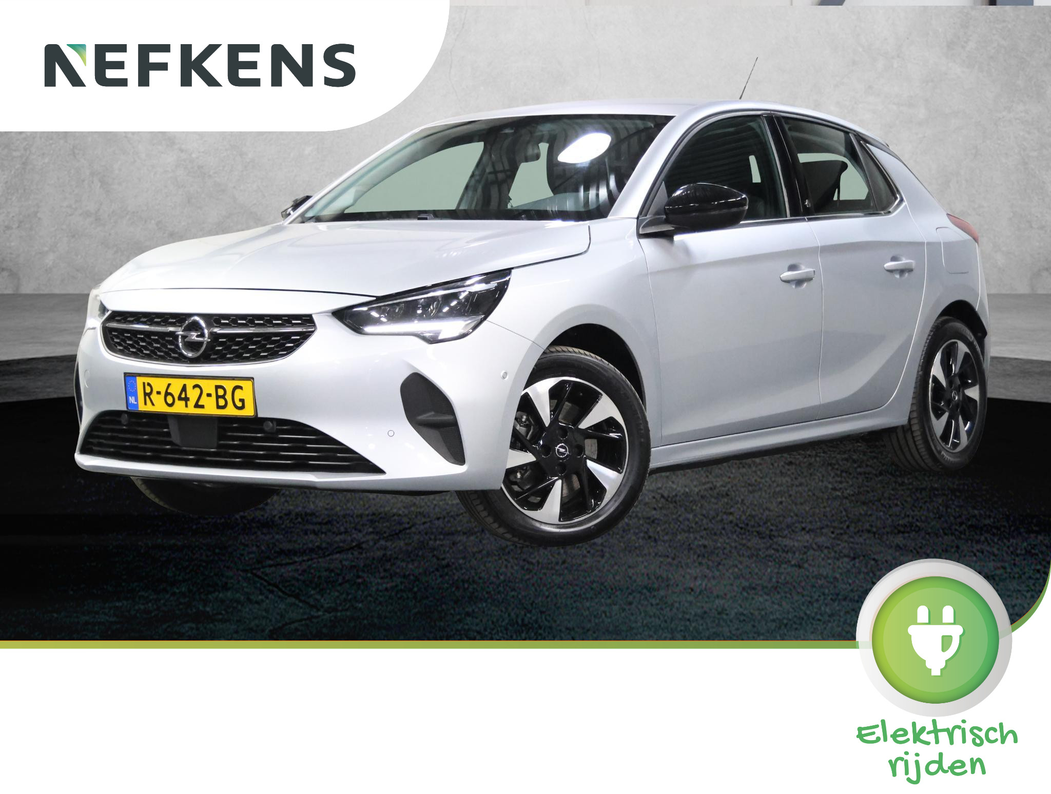 Opel Corsa Elegance 50kWh 136PK 2022 - voorkant