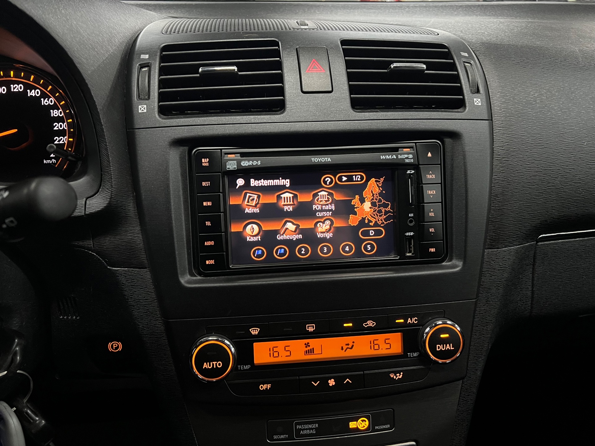 Foto van Toyota Toyota Avensis