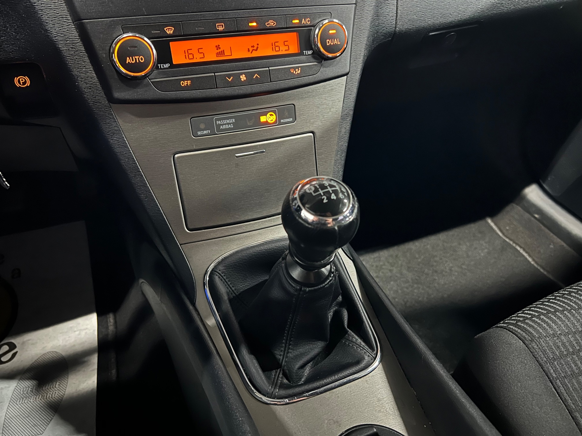 Foto van Toyota Toyota Avensis