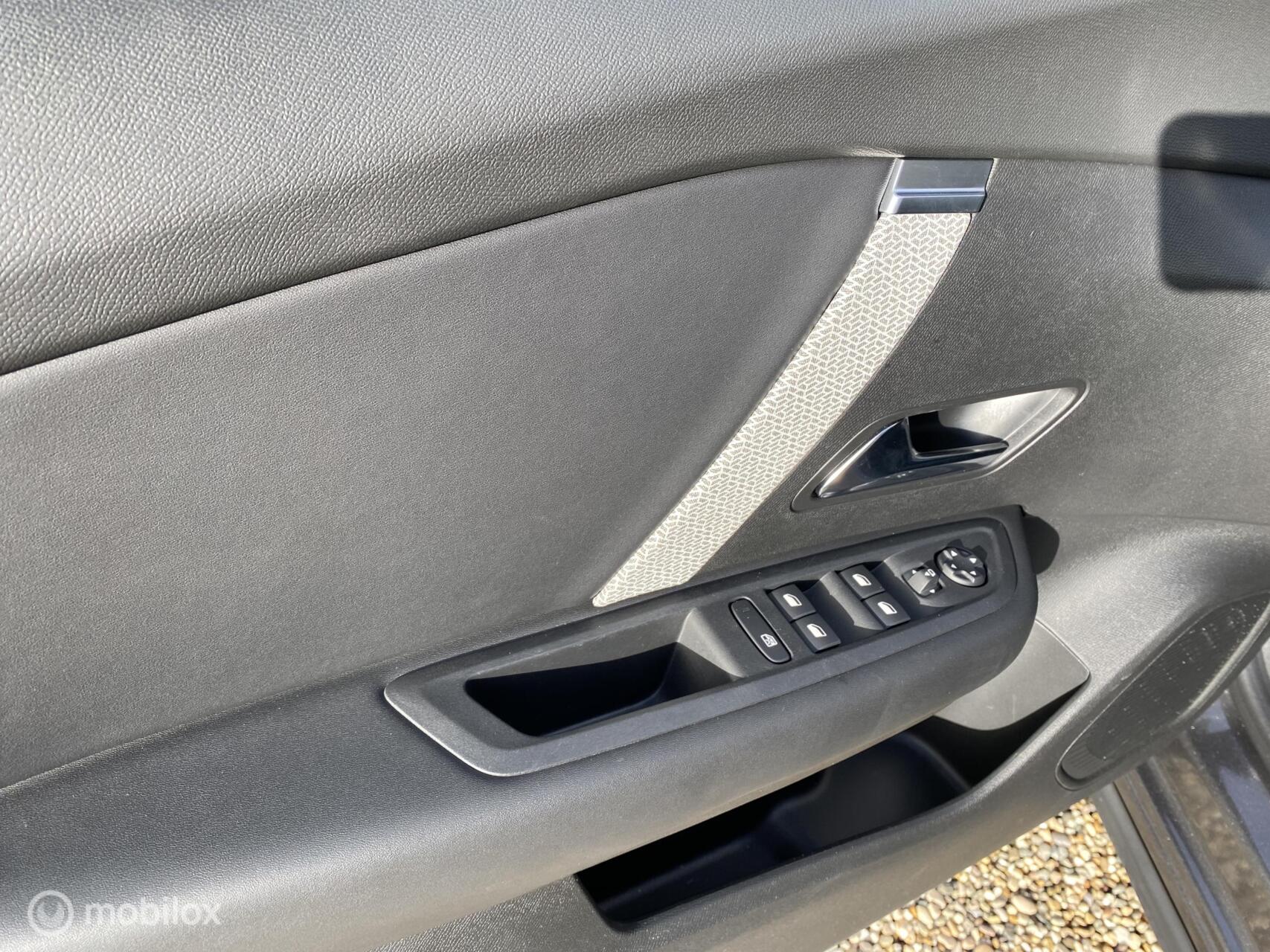 Foto van Citroen Ë-c4