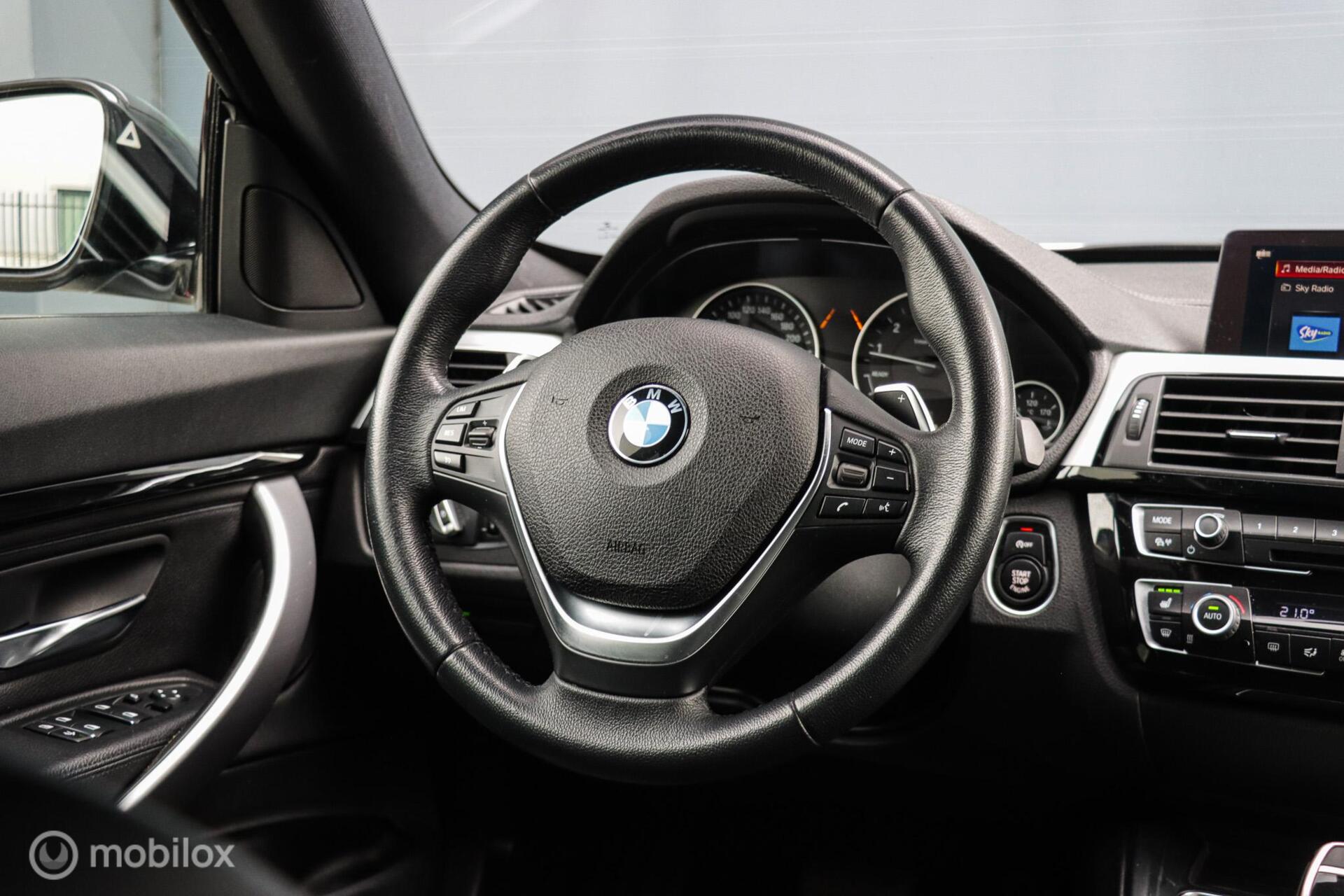Foto van BMW 320i