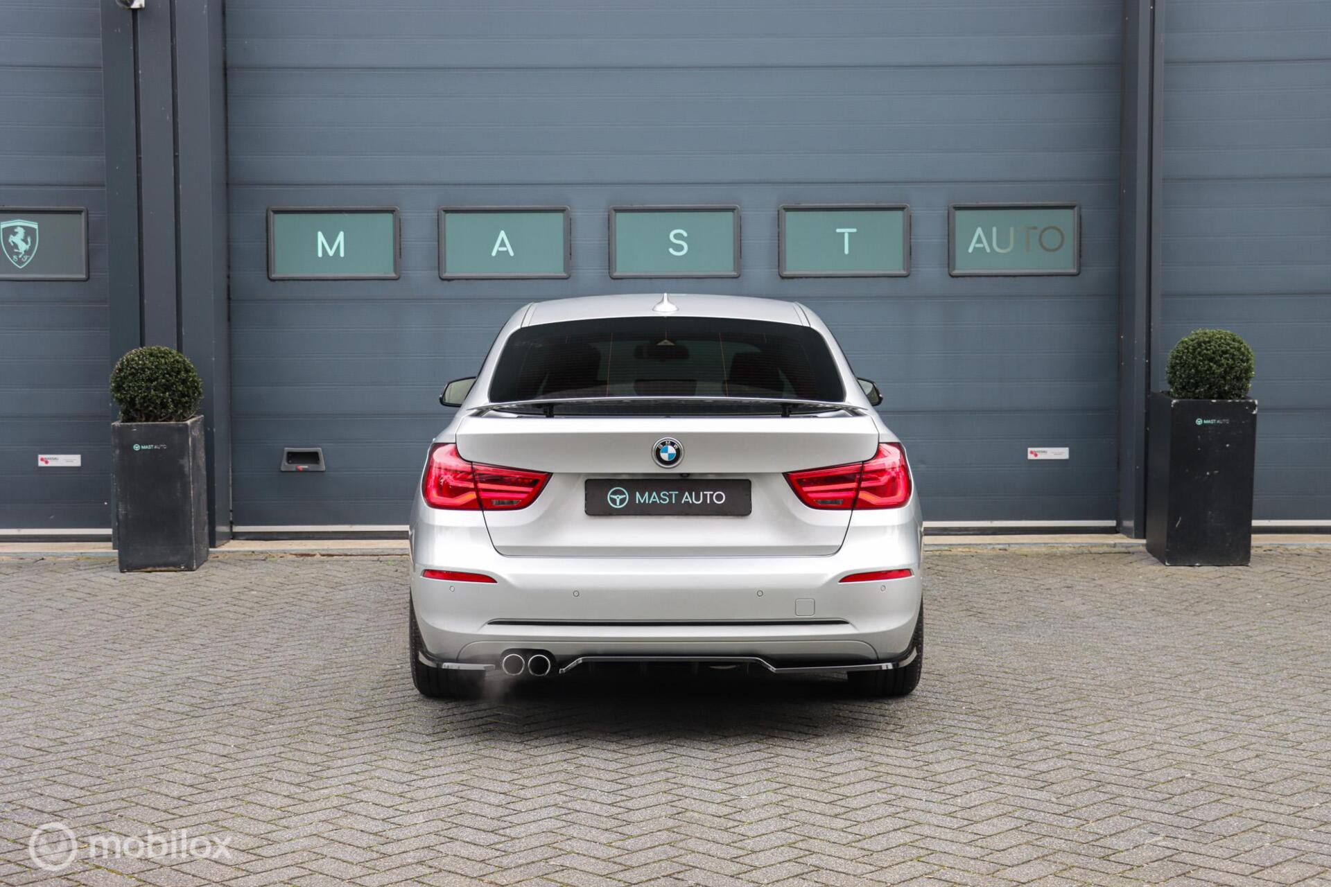 Foto van BMW 320i