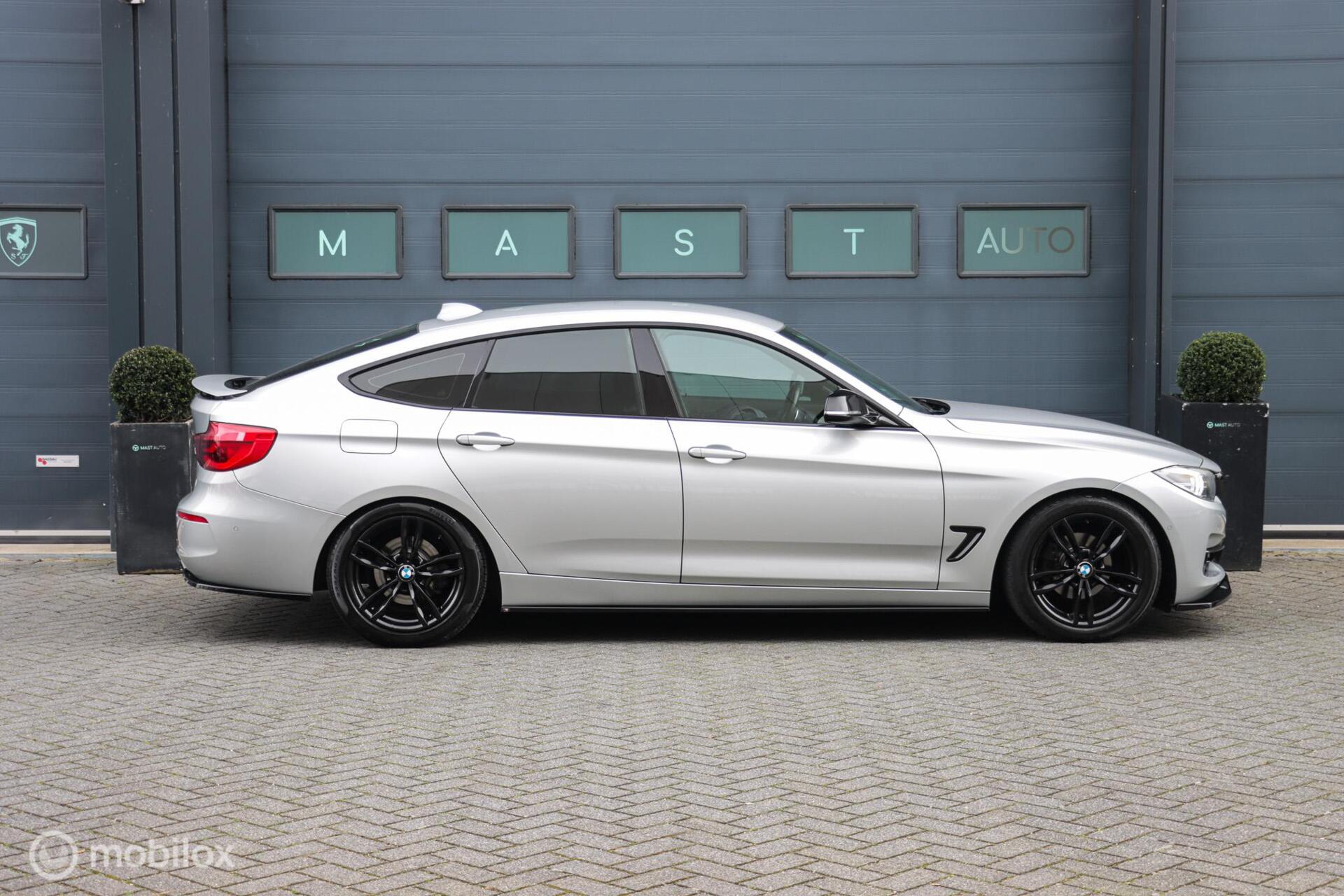 Foto van BMW 320i