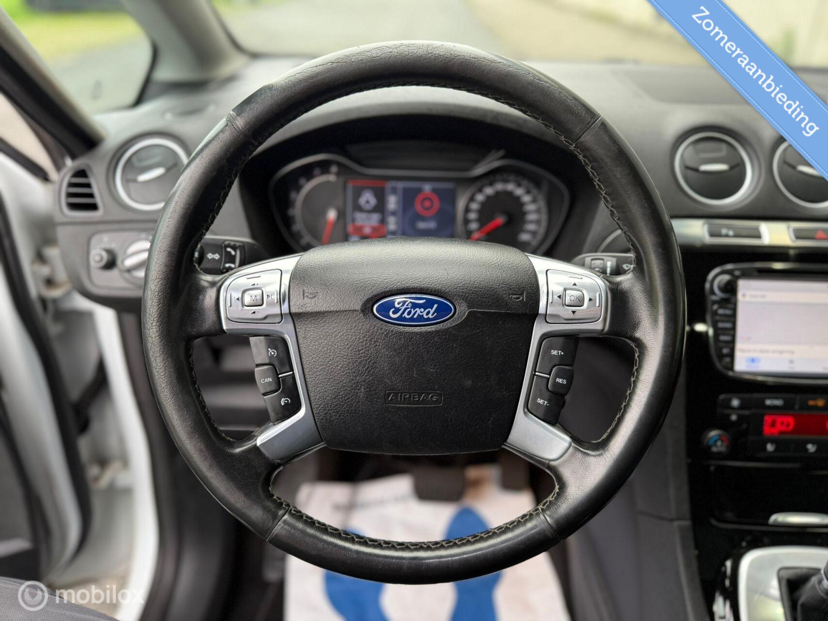 Foto van Ford S-max