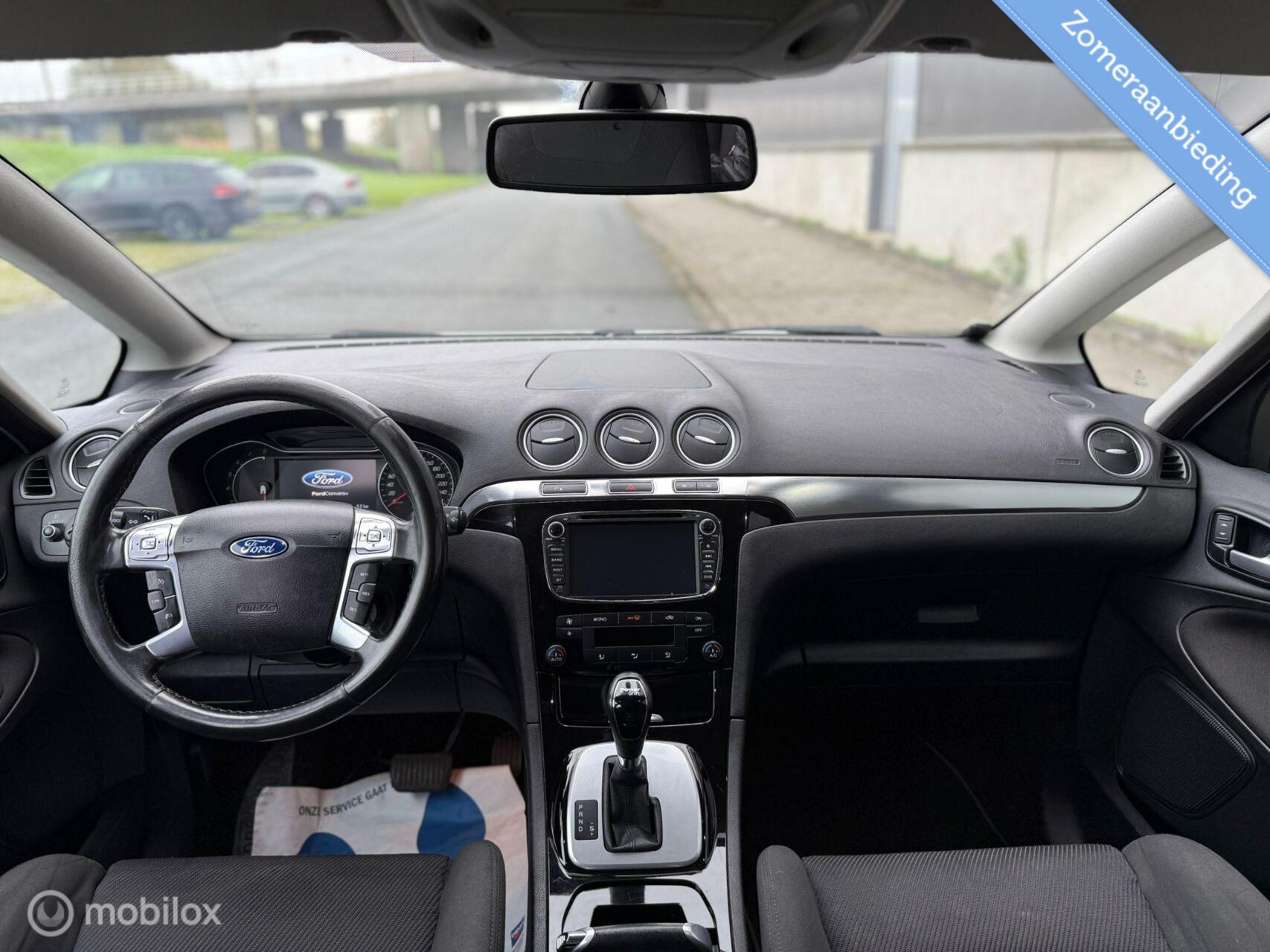 Foto van Ford S-max