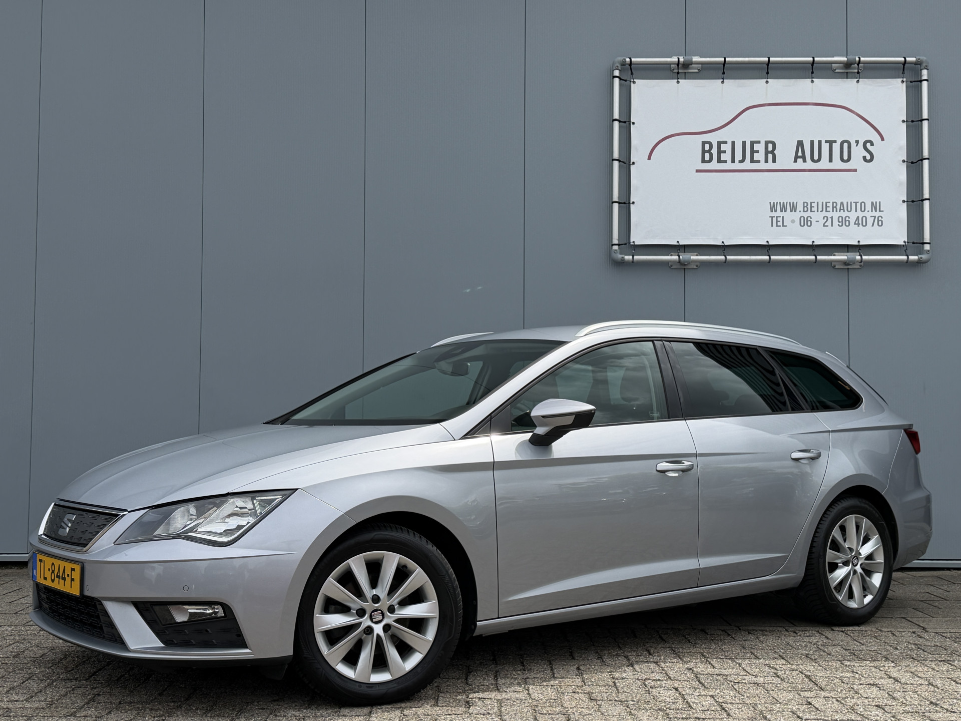 Seat Leon ST 1.0 EcoTSI Style Business Intense 2018 - voorkant