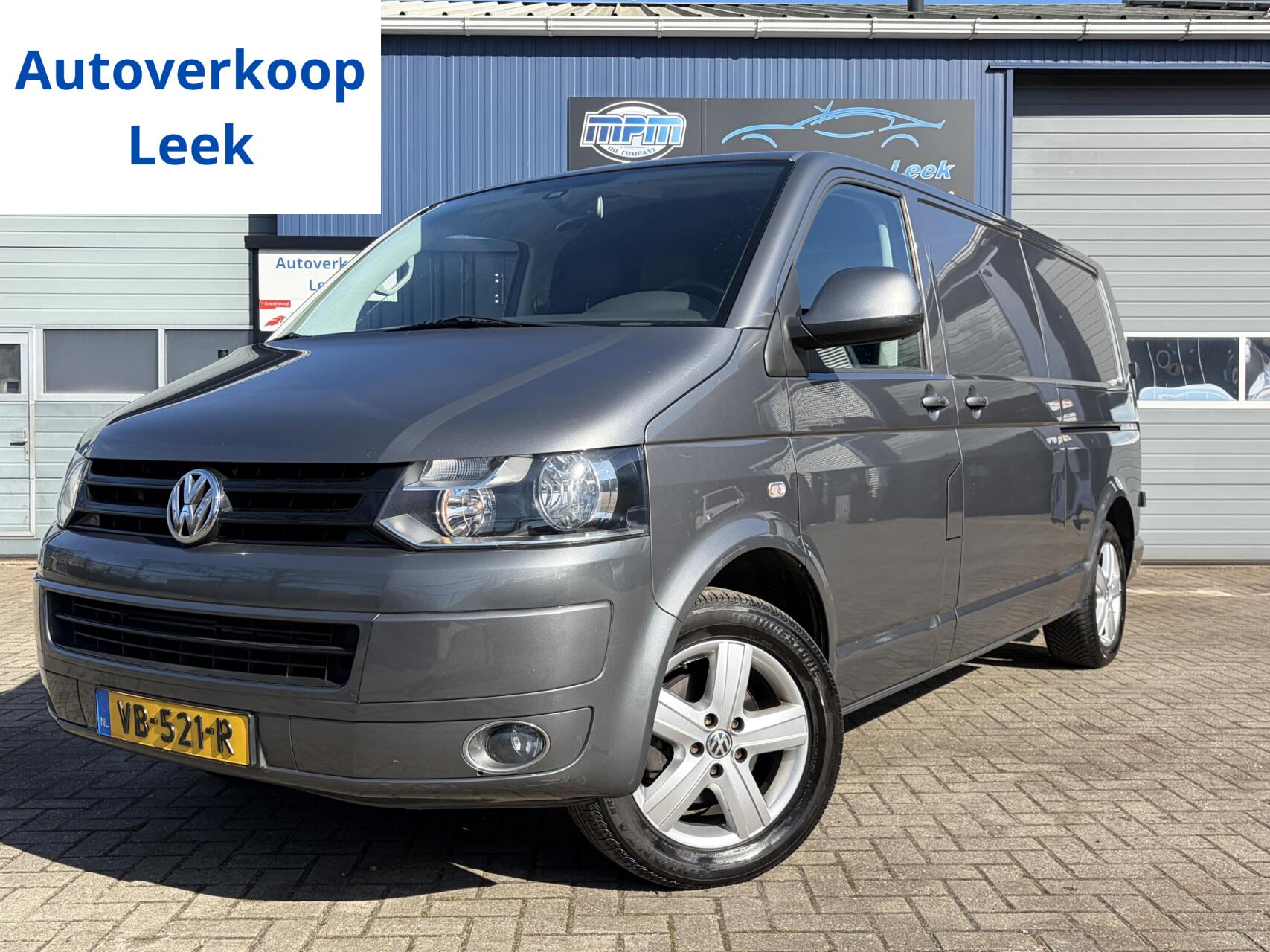 Volkswagen Transporter 2.0 TDI L2H1 2013 - voorkant