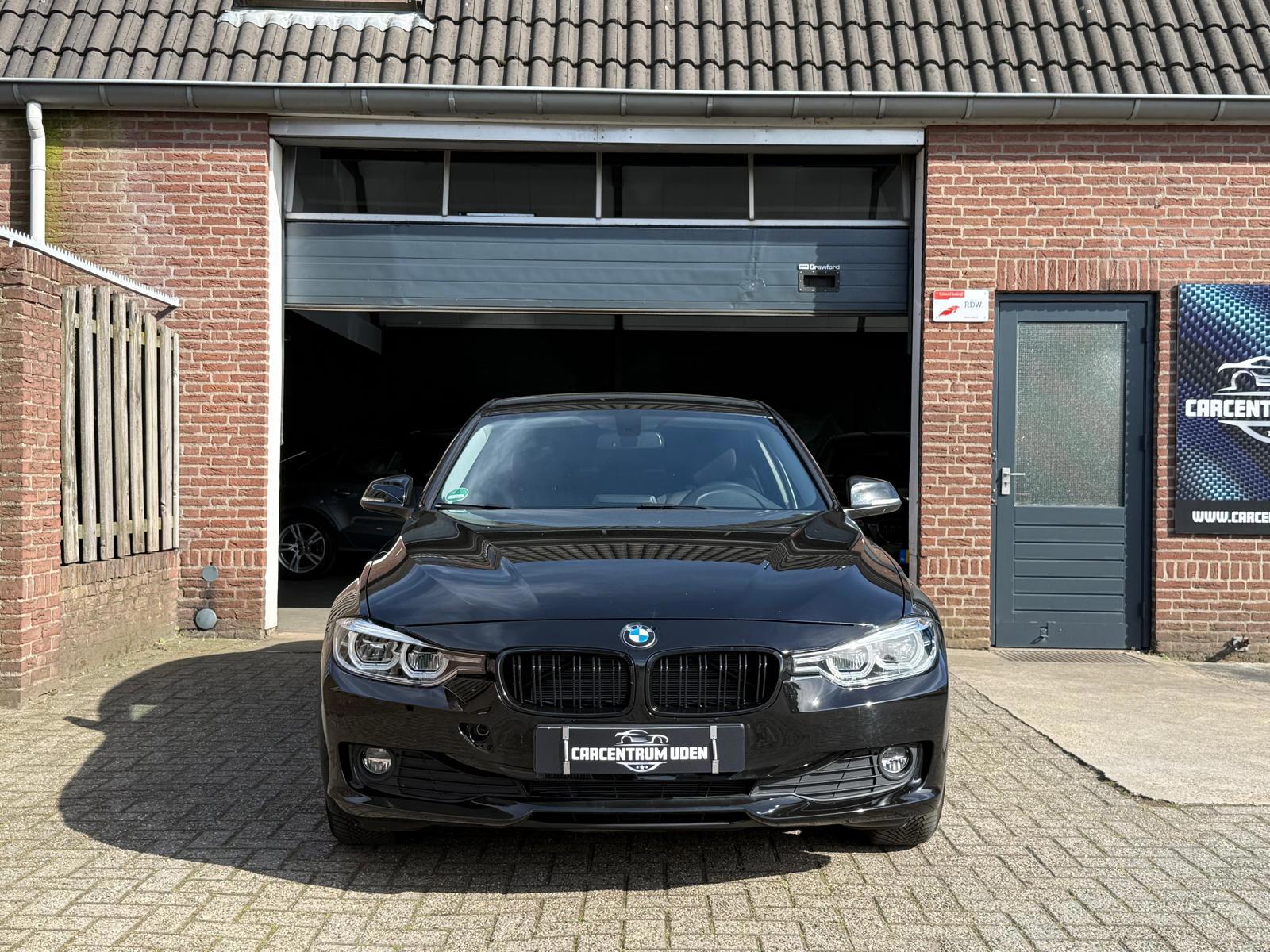Foto van BMW 320i