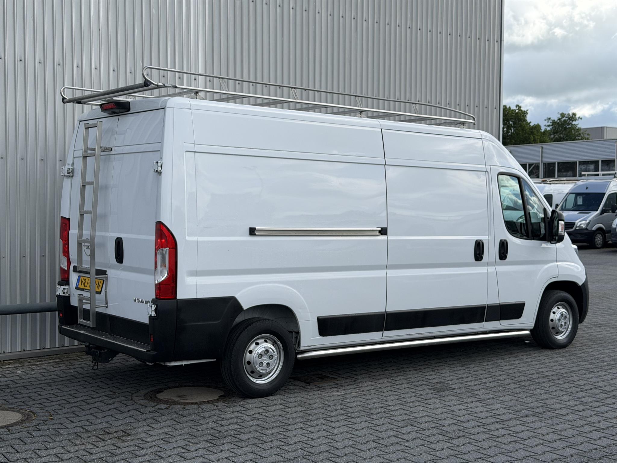 Foto van Opel Movano