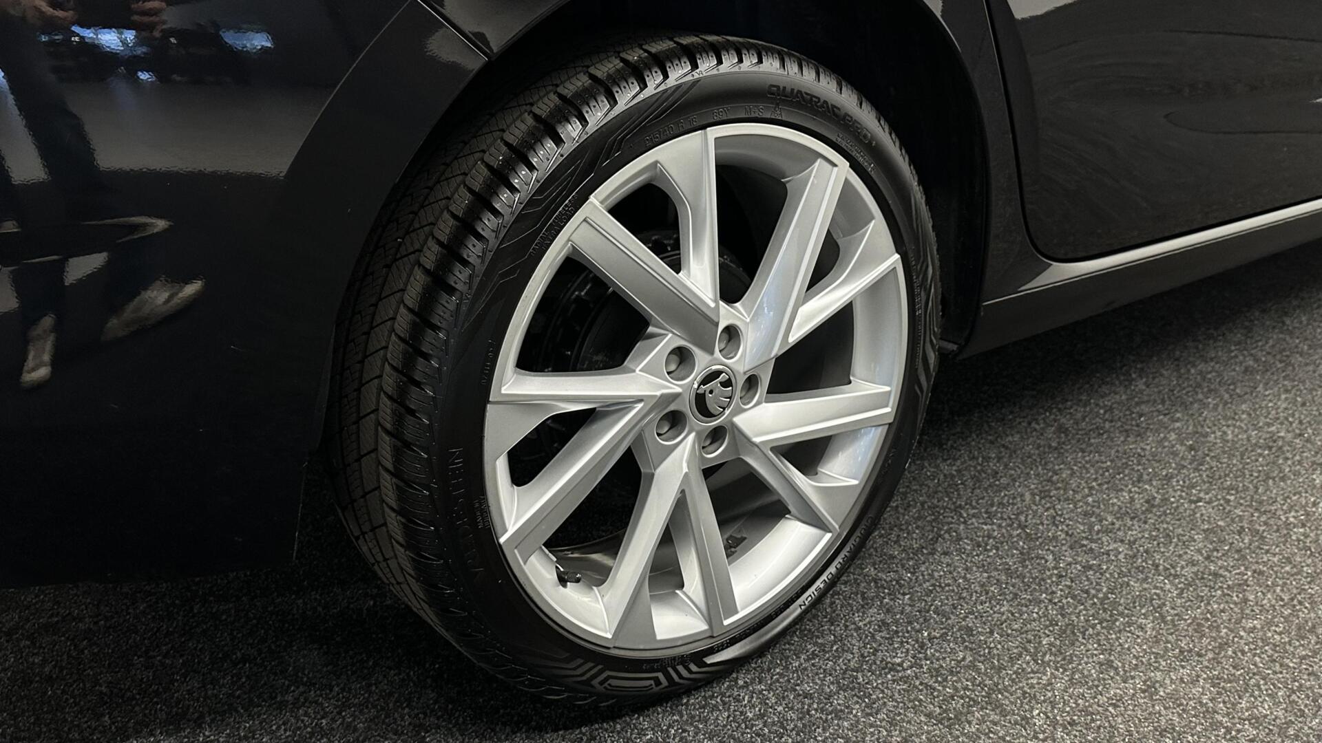 Foto van Skoda Scala