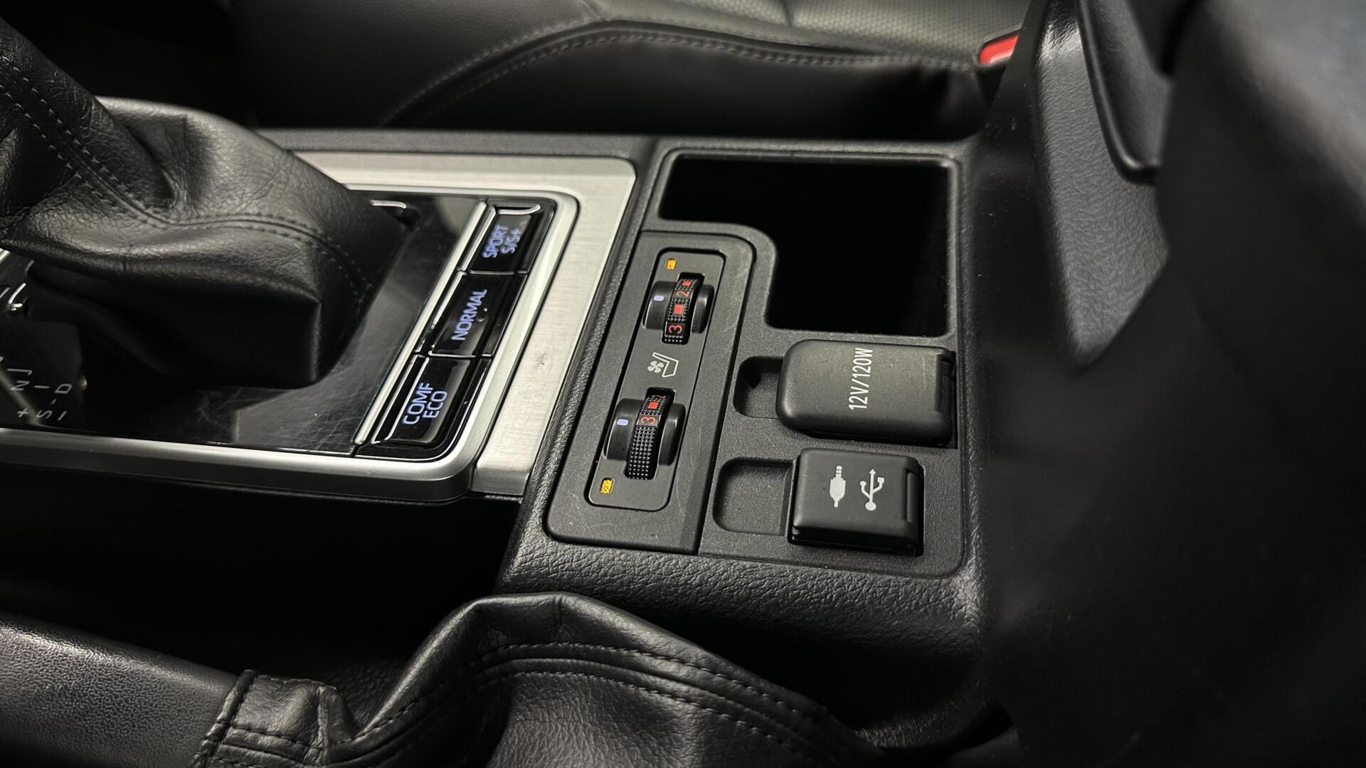 Foto van Toyota Toyota Land Cruiser (150 Series)