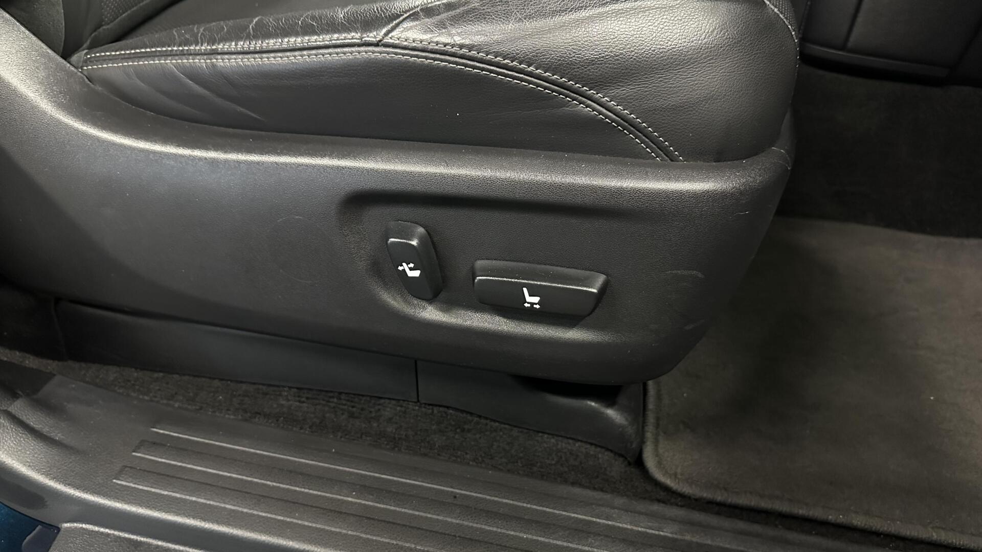 Foto van Toyota Toyota Land Cruiser (150 Series)