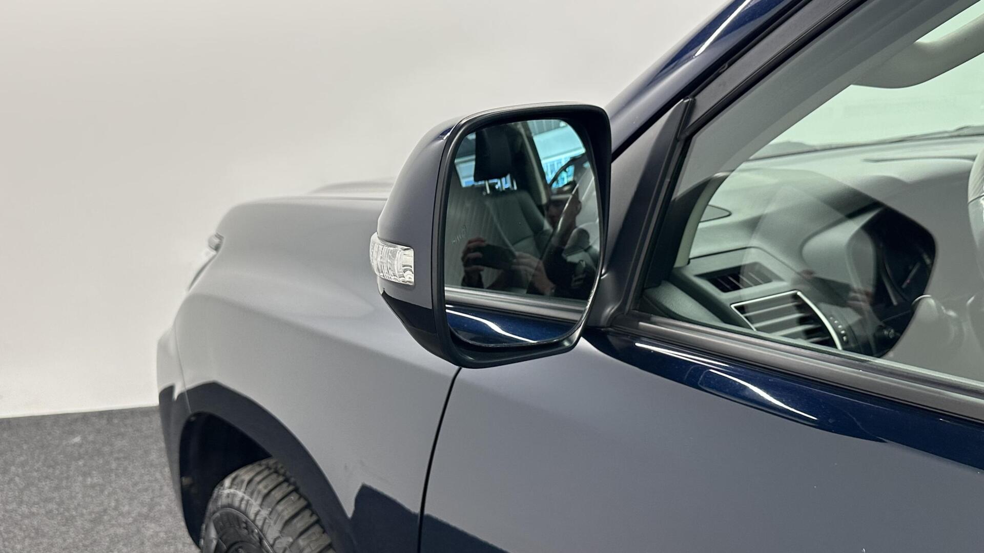 Foto van Toyota Toyota Land Cruiser (150 Series)
