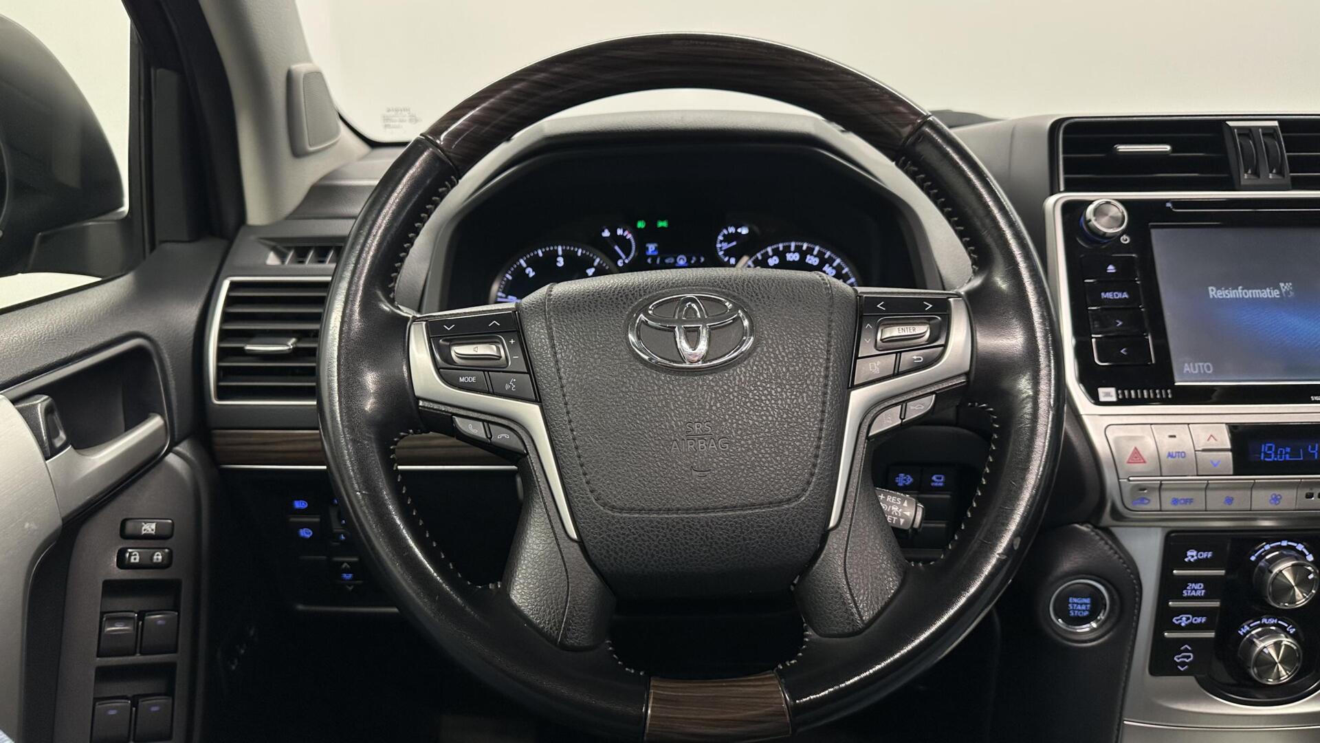 Foto van Toyota Toyota Land Cruiser (150 Series)
